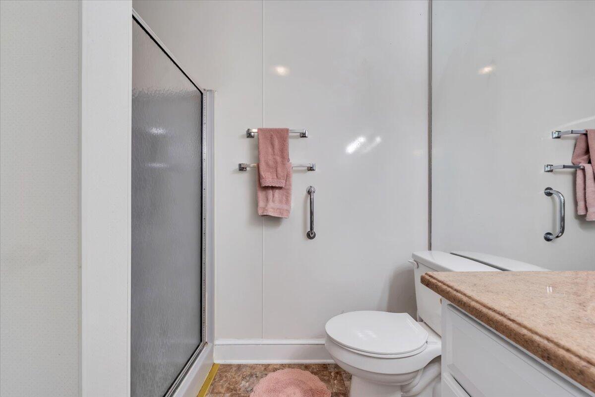 1500 Chatham Heights RD