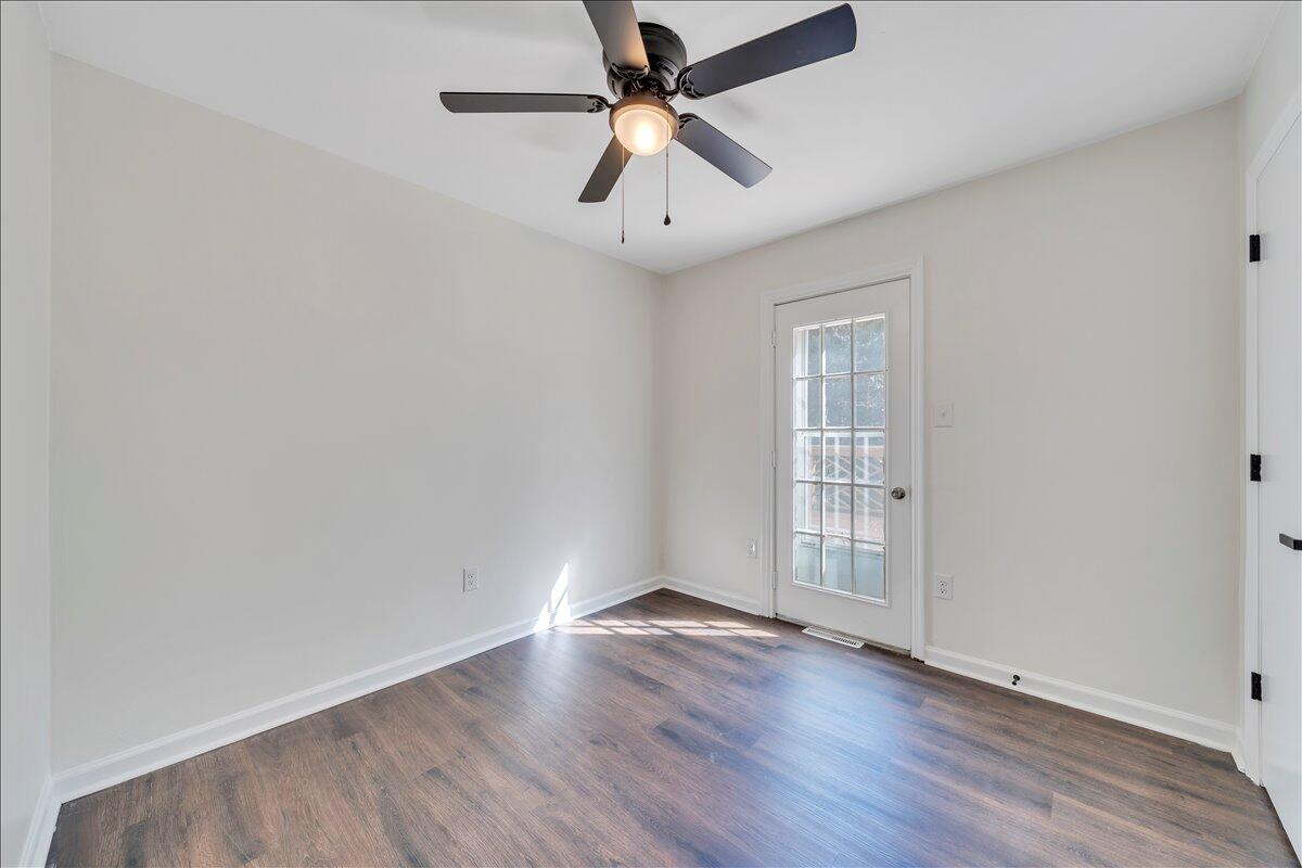 719 Estates RD SE