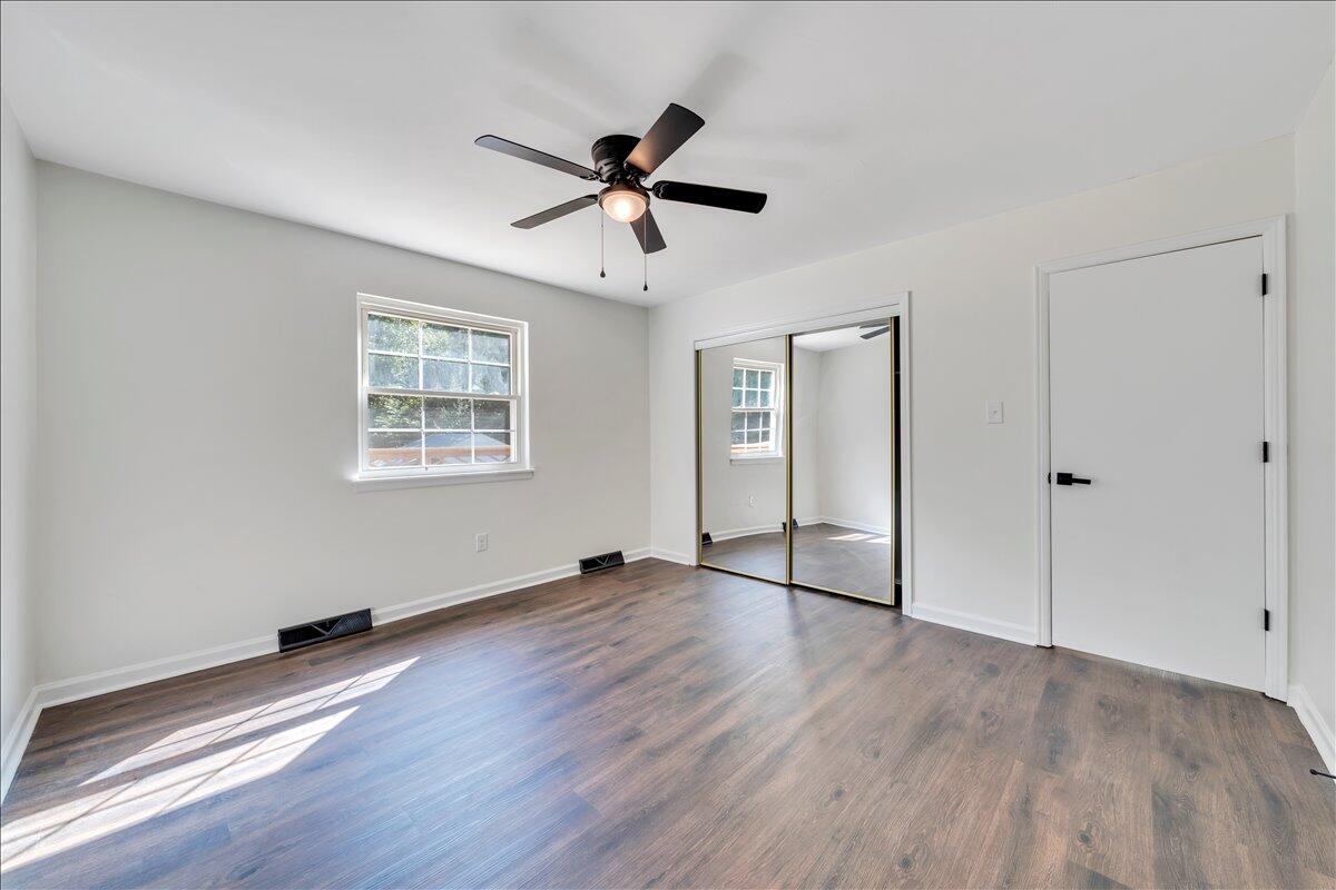 719 Estates RD SE