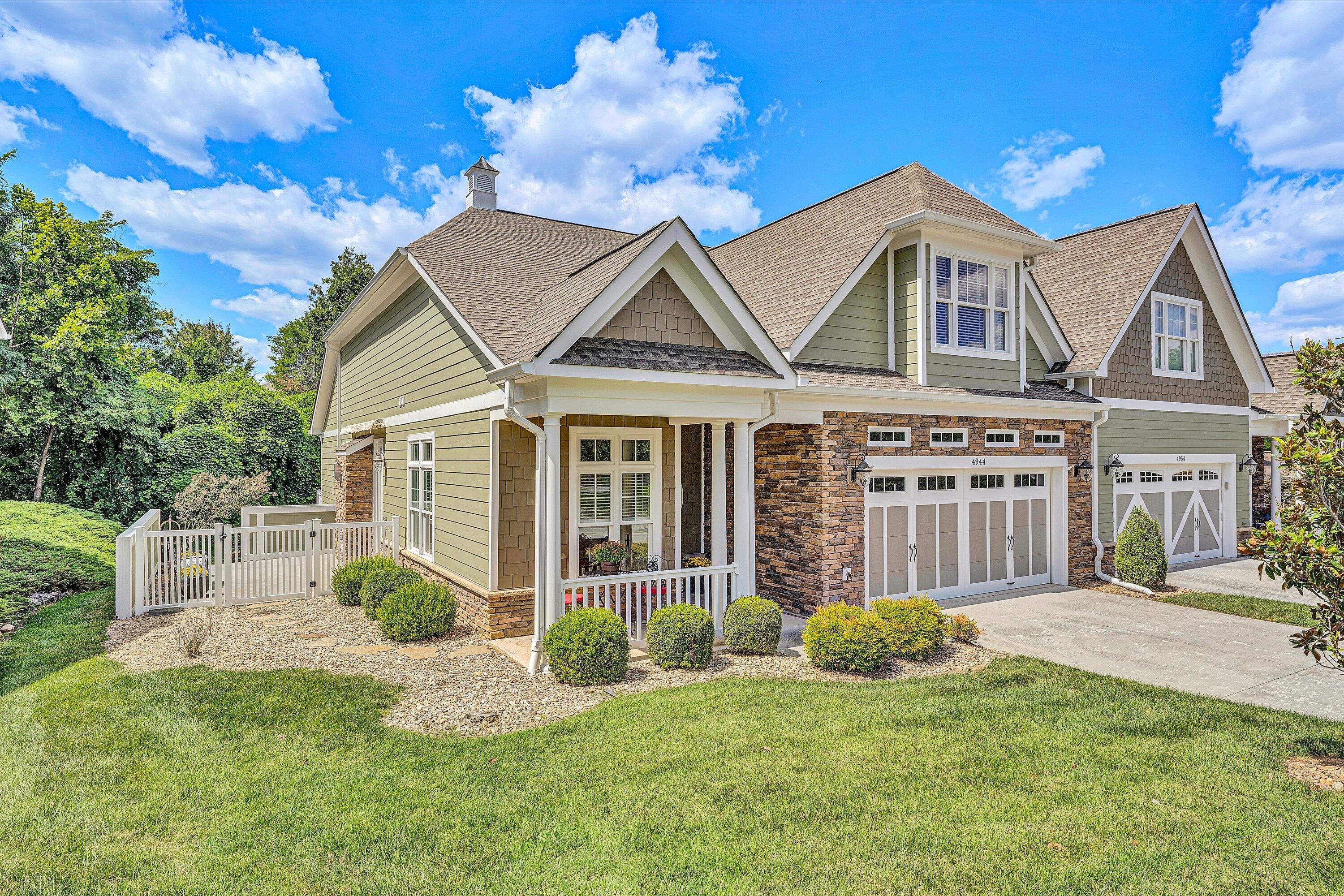 4944 Towne DR