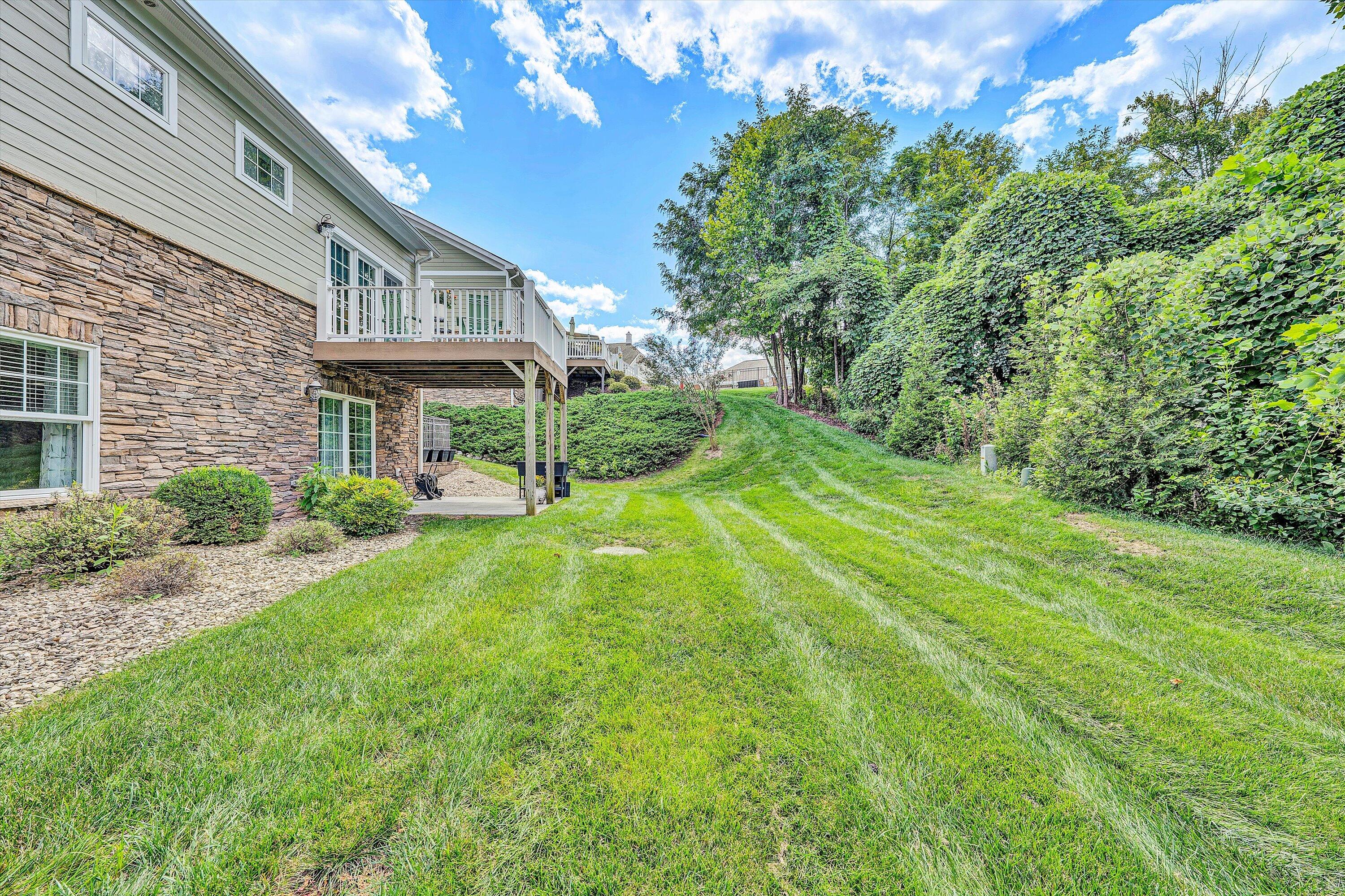 4944 Towne DR