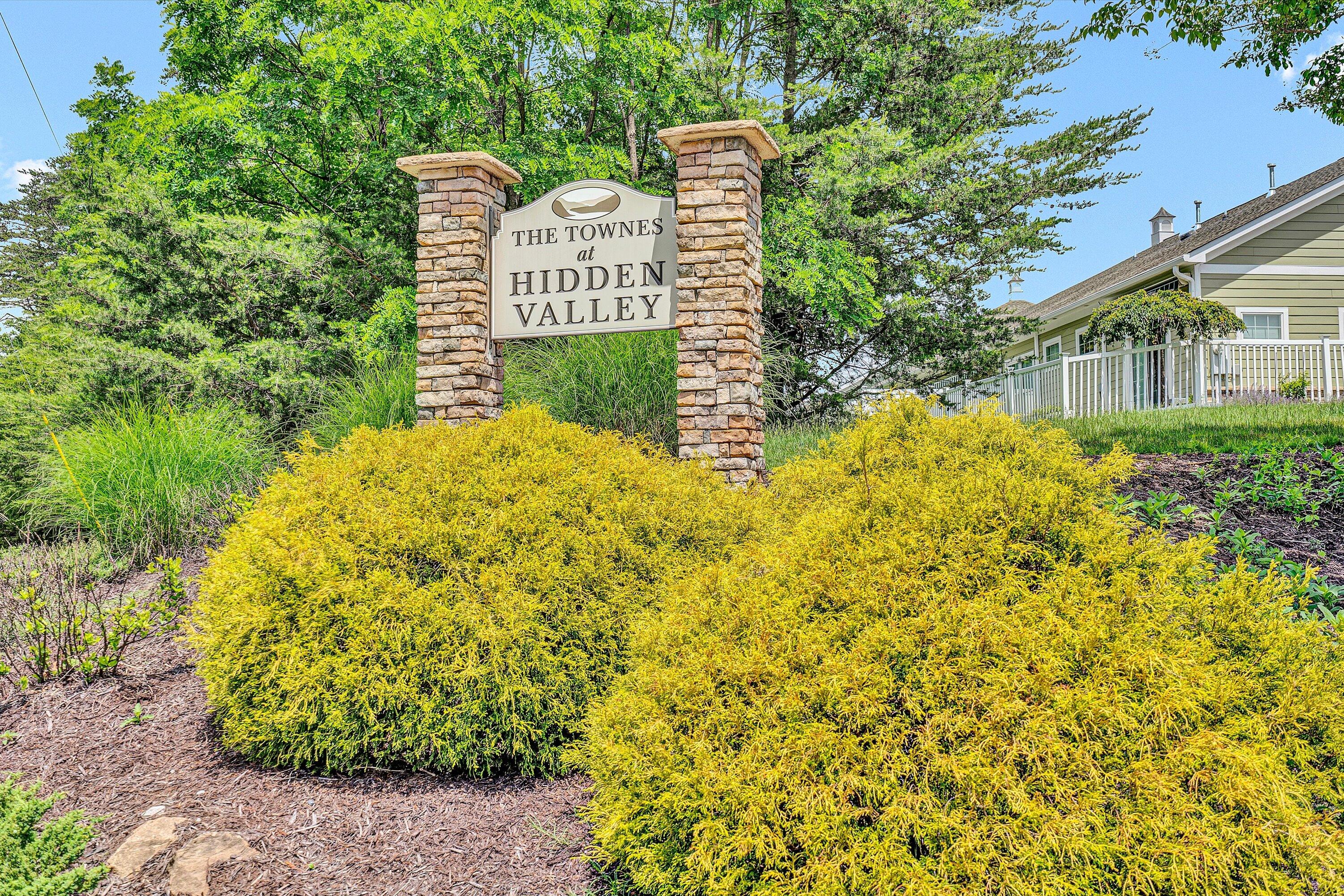 4944 Towne DR