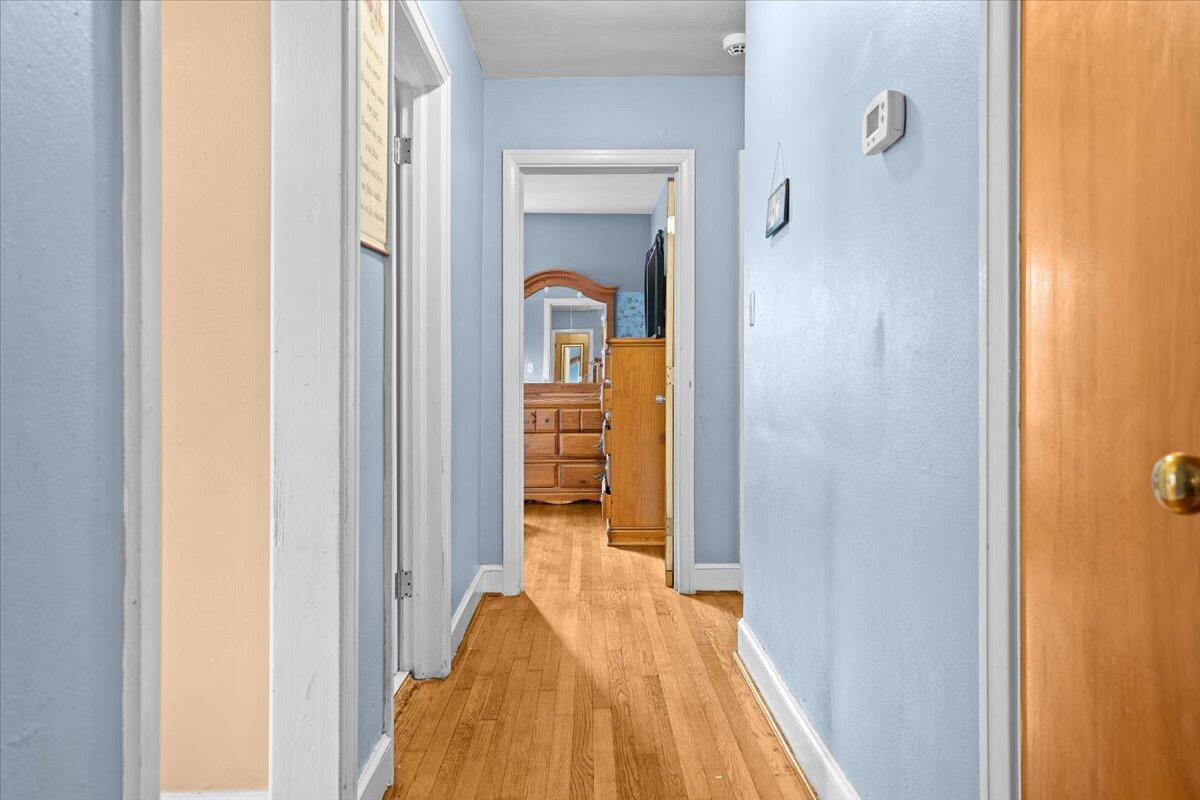 1019 Silverwood RD NW