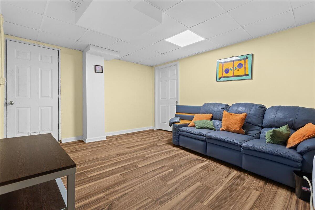 1019 Silverwood RD NW