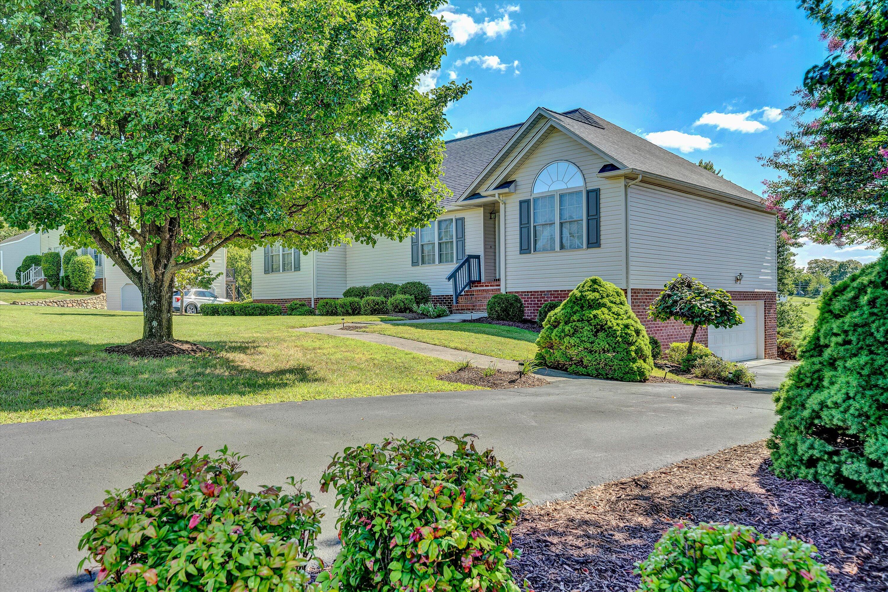 114 Aftons Meadow RD