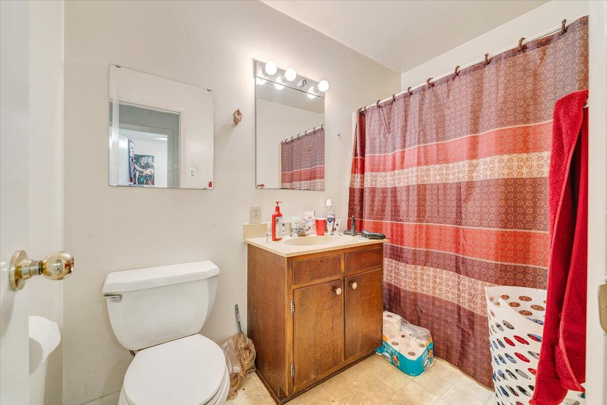 718 Windsor AVE SW Unit: 1-4