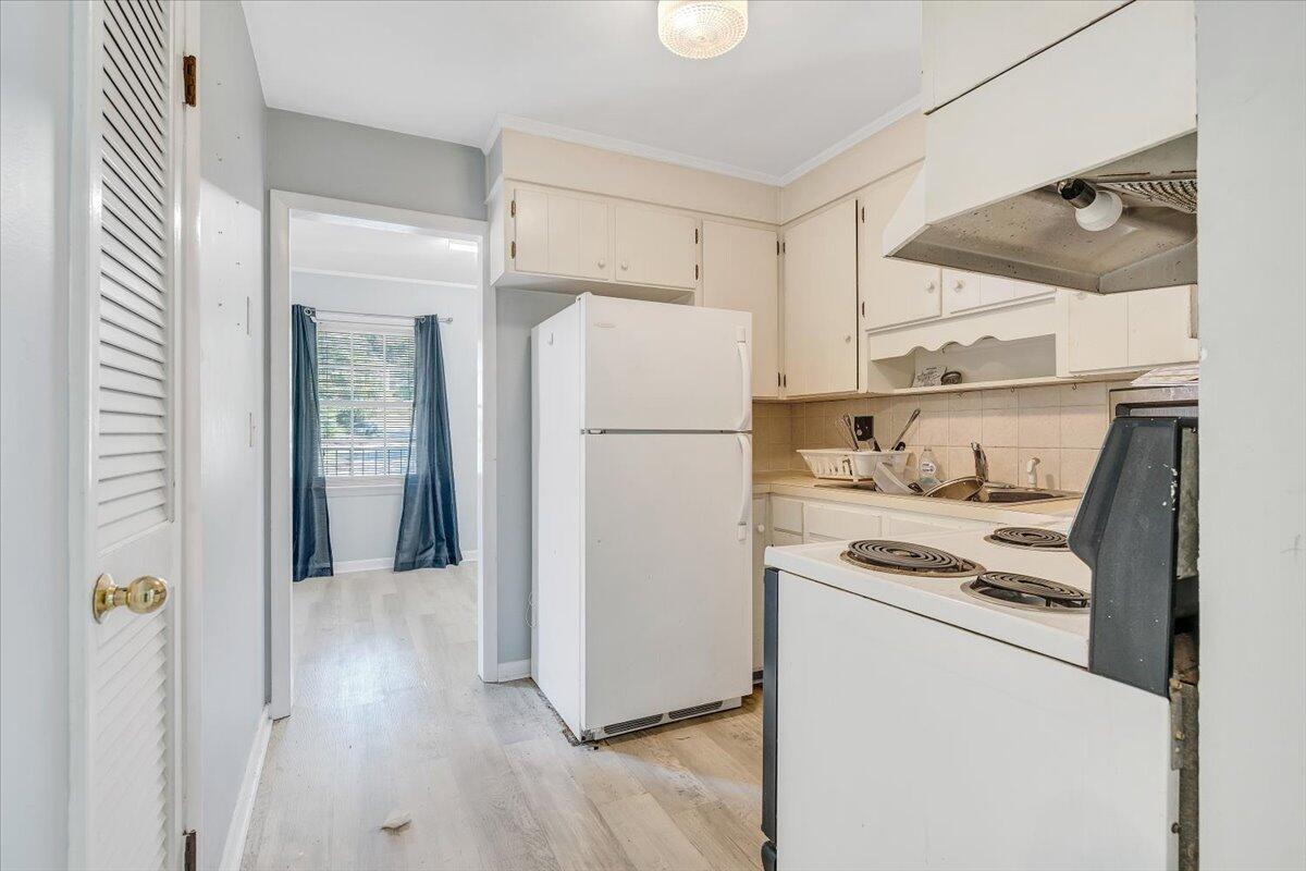 718 Windsor AVE SW Unit: 1-4