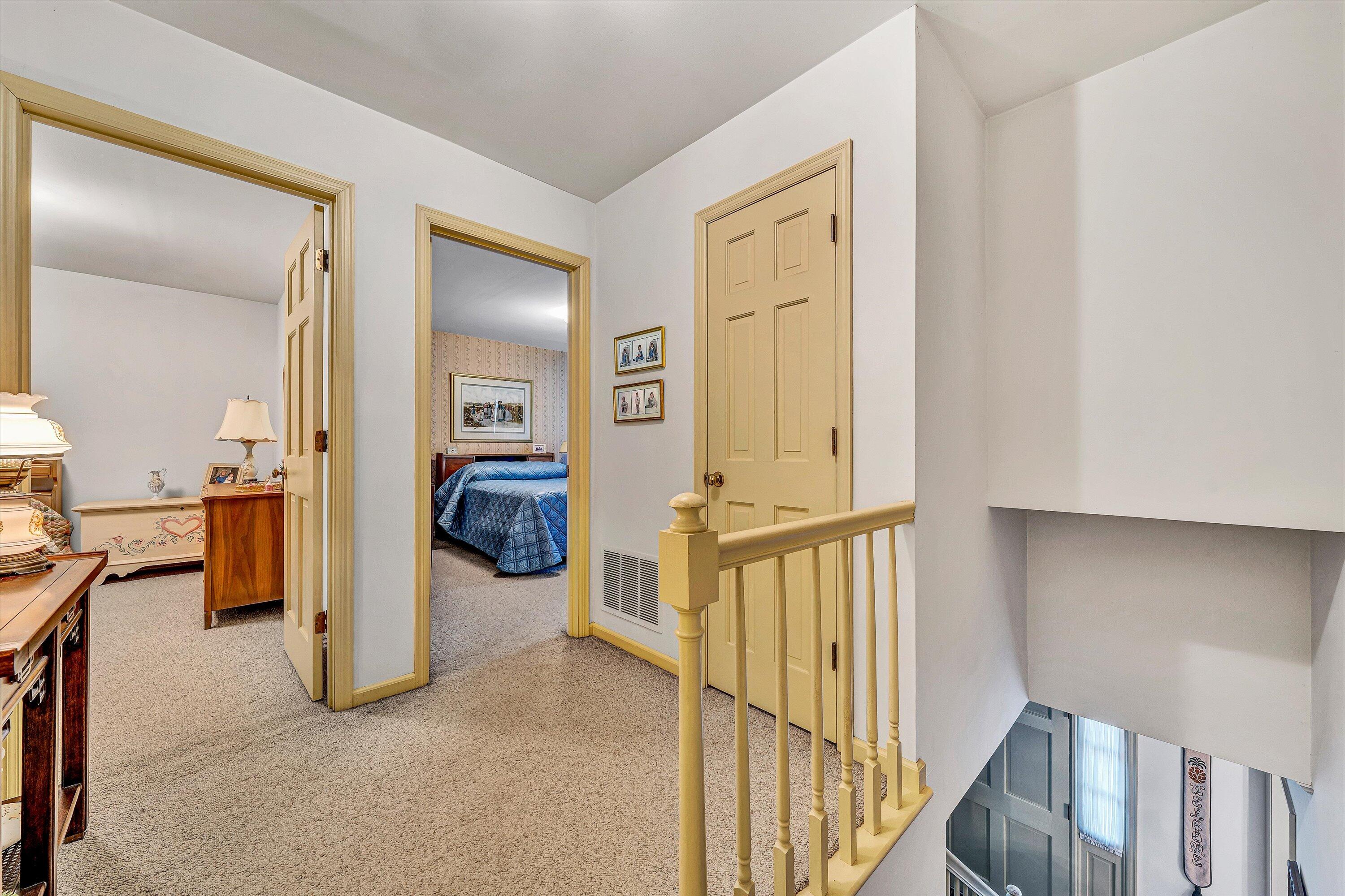 2825 Fairway Forest DR