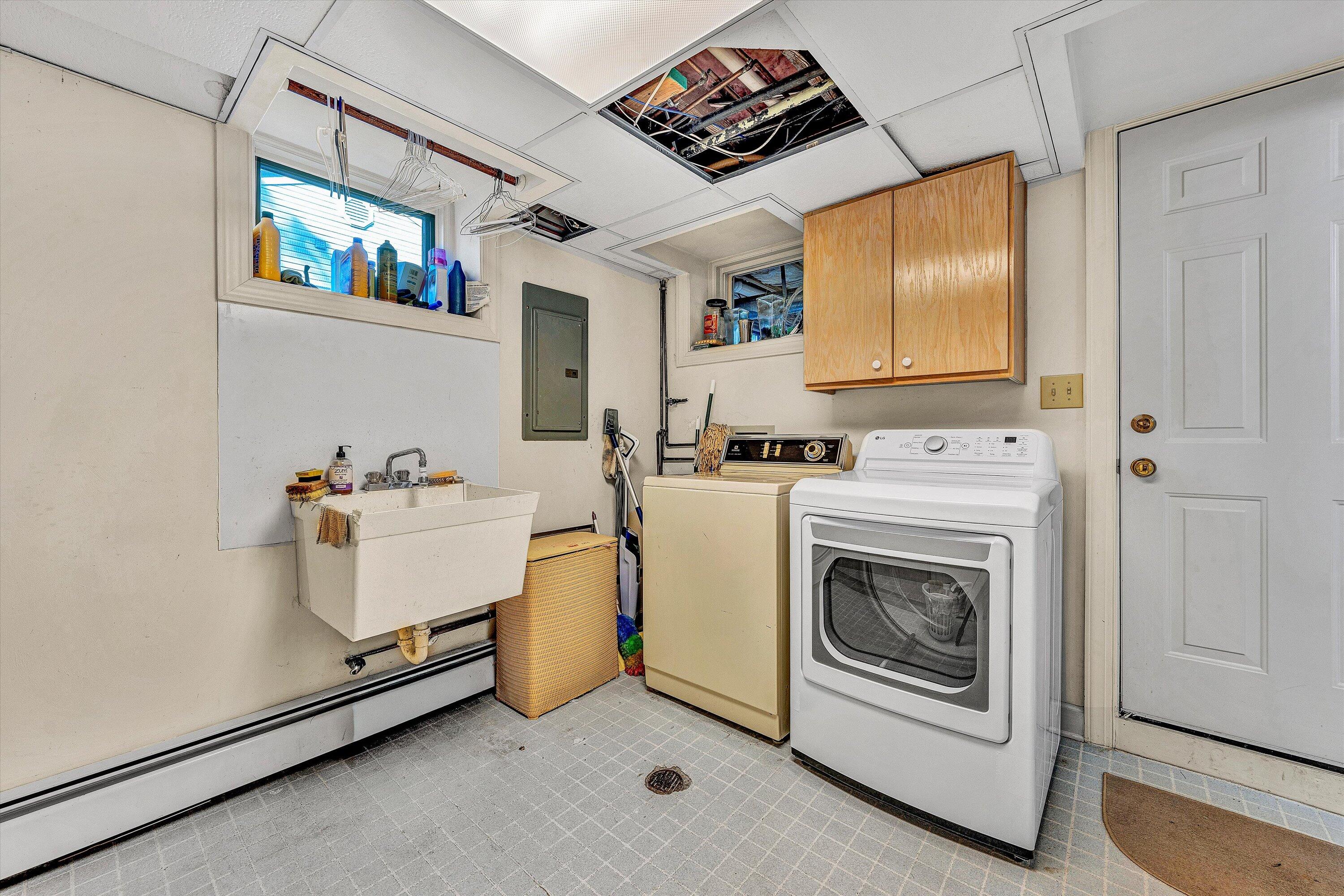 3215 Allendale ST SW