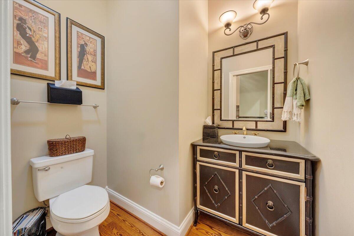 415 Stoneledge DR