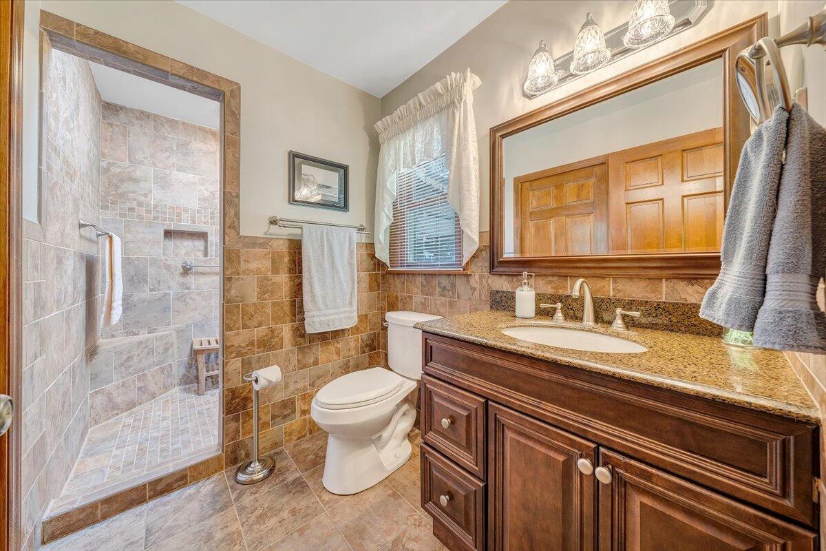 201 Willowood DR