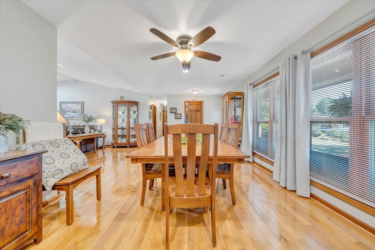 201 Willowood DR