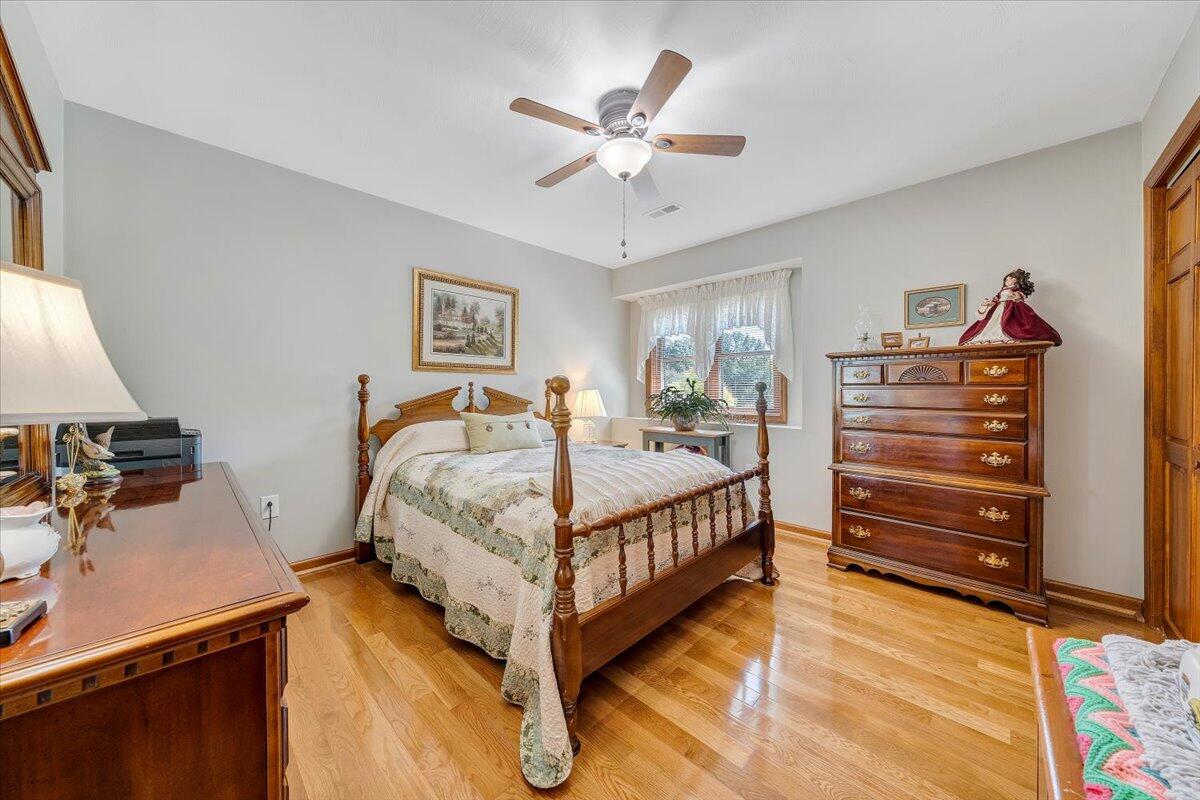 201 Willowood DR