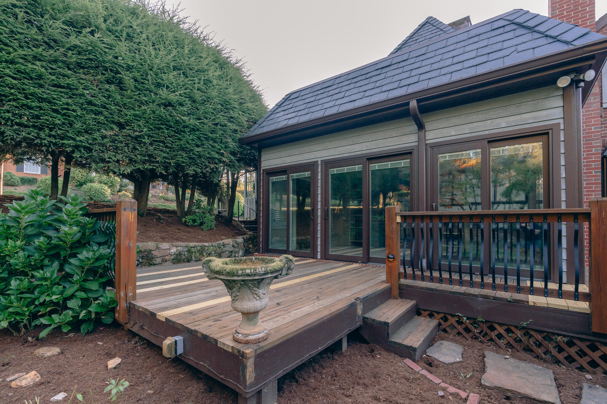 2632 Richelieu AVE SW