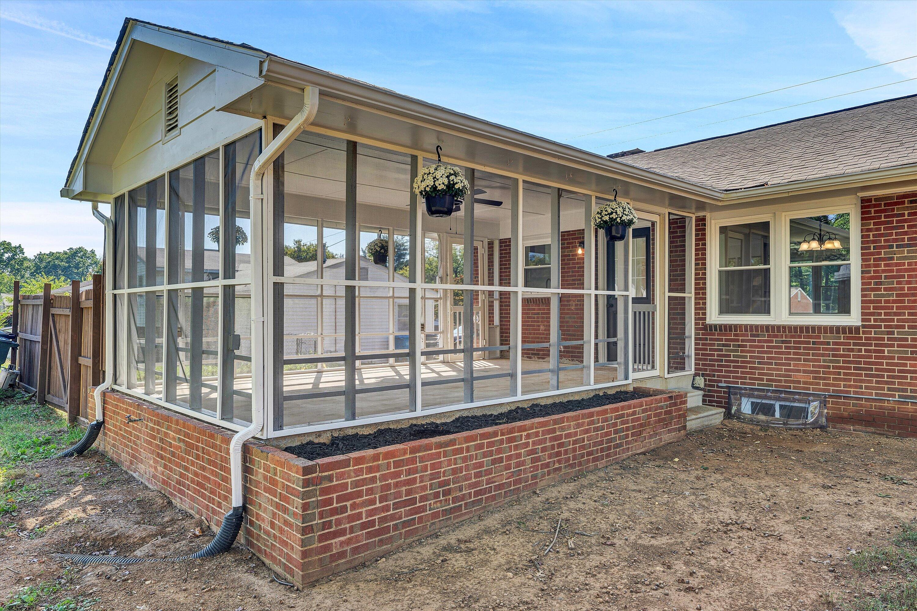 4931 Keithwood DR SW