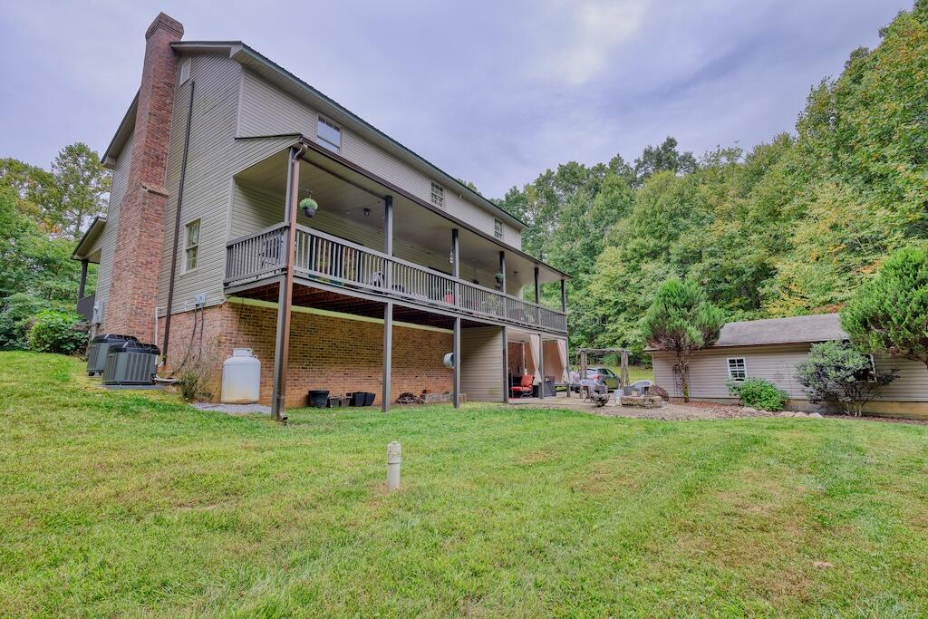 1705 Barberry RD SE