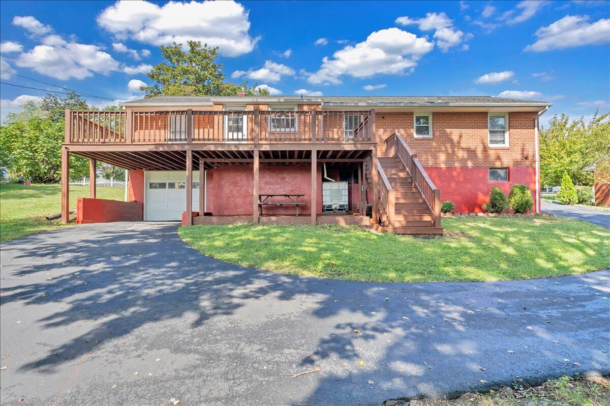 3641 Parkwood DR