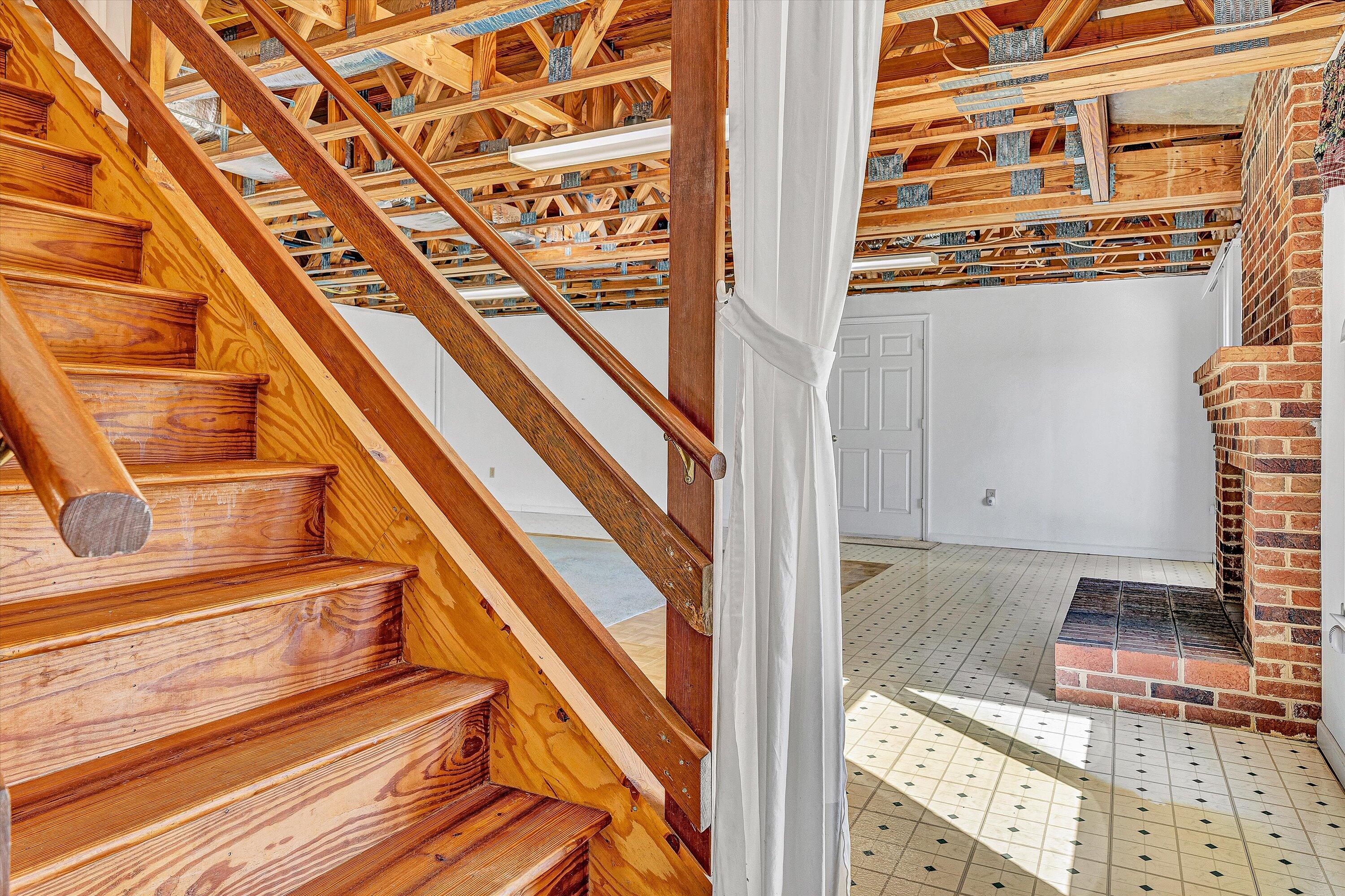 143 Plantation DR