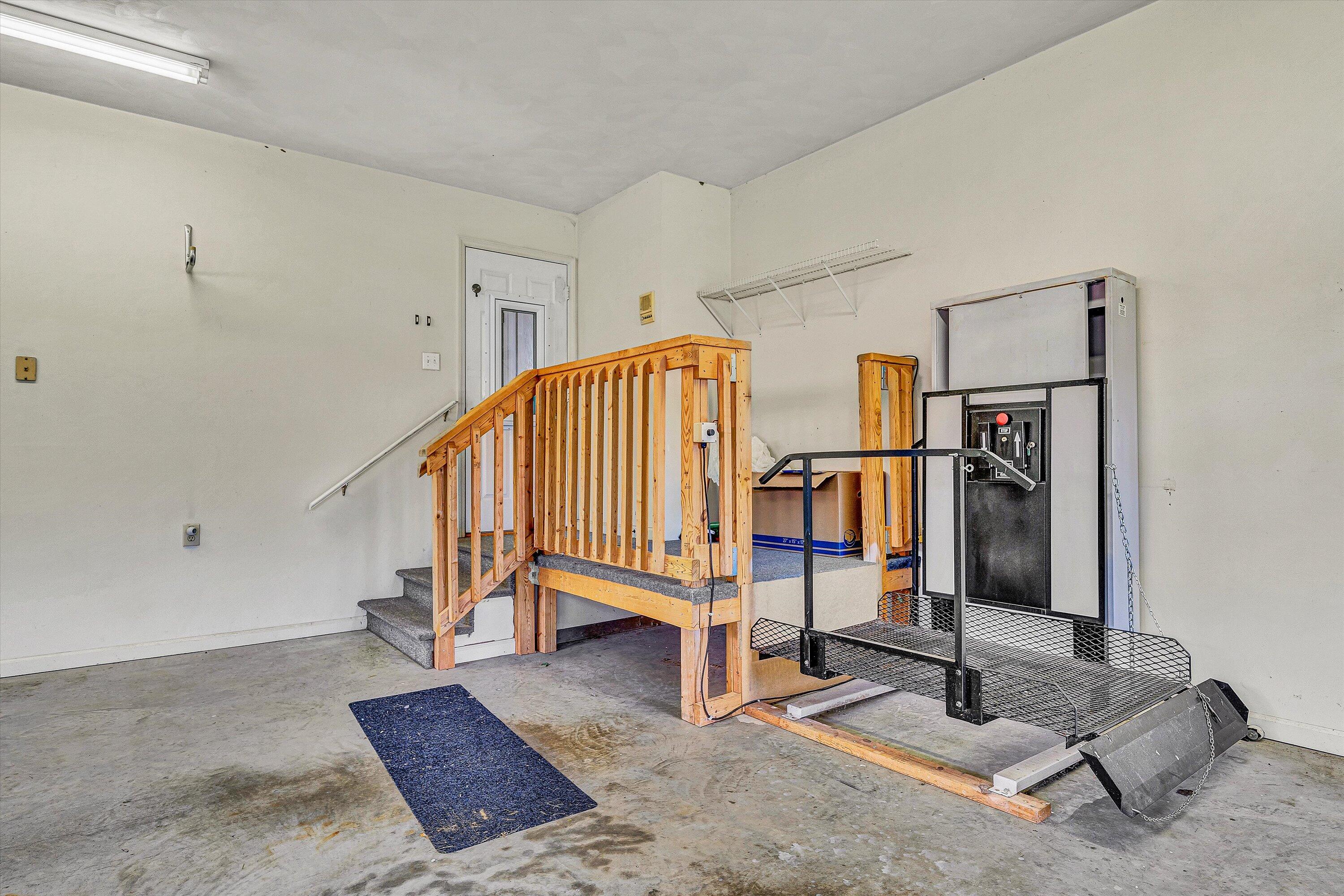 143 Plantation DR