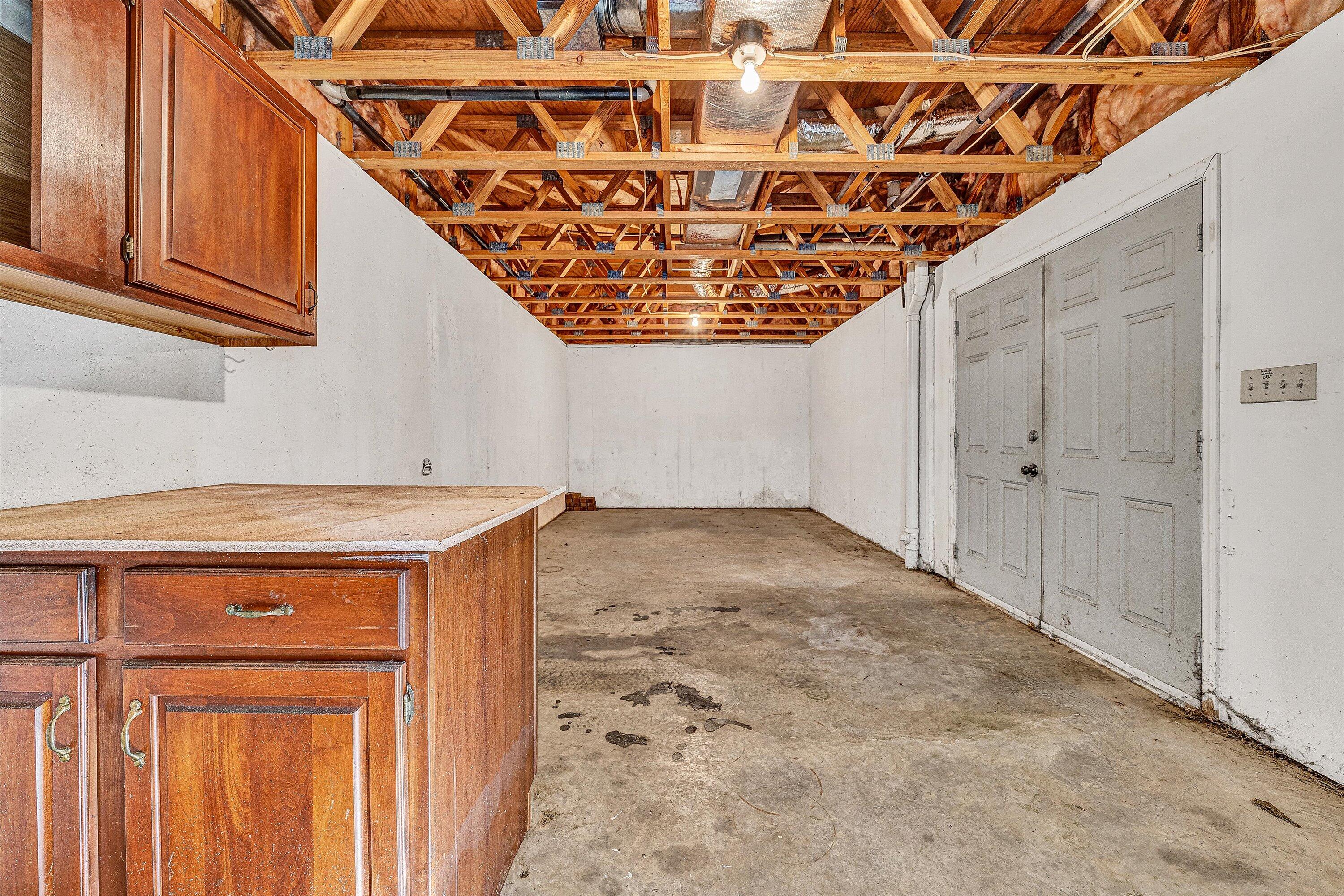 143 Plantation DR