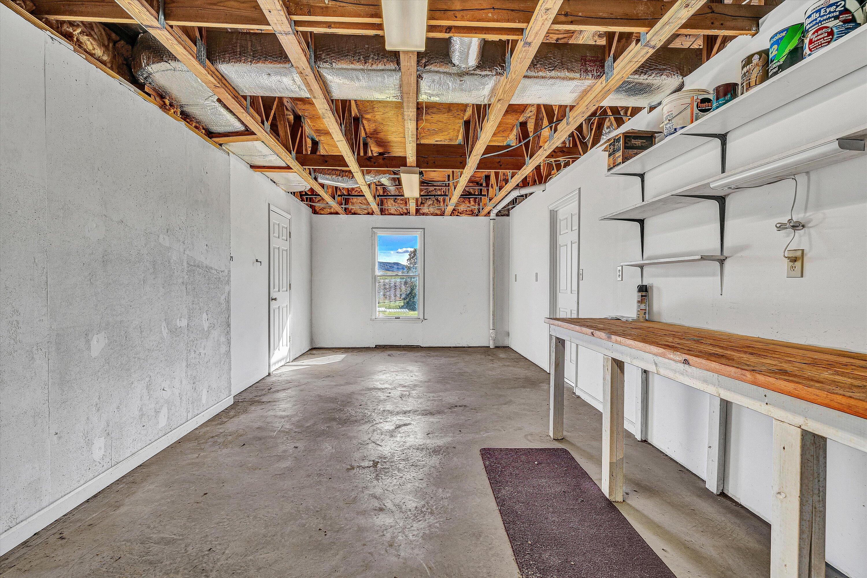 143 Plantation DR