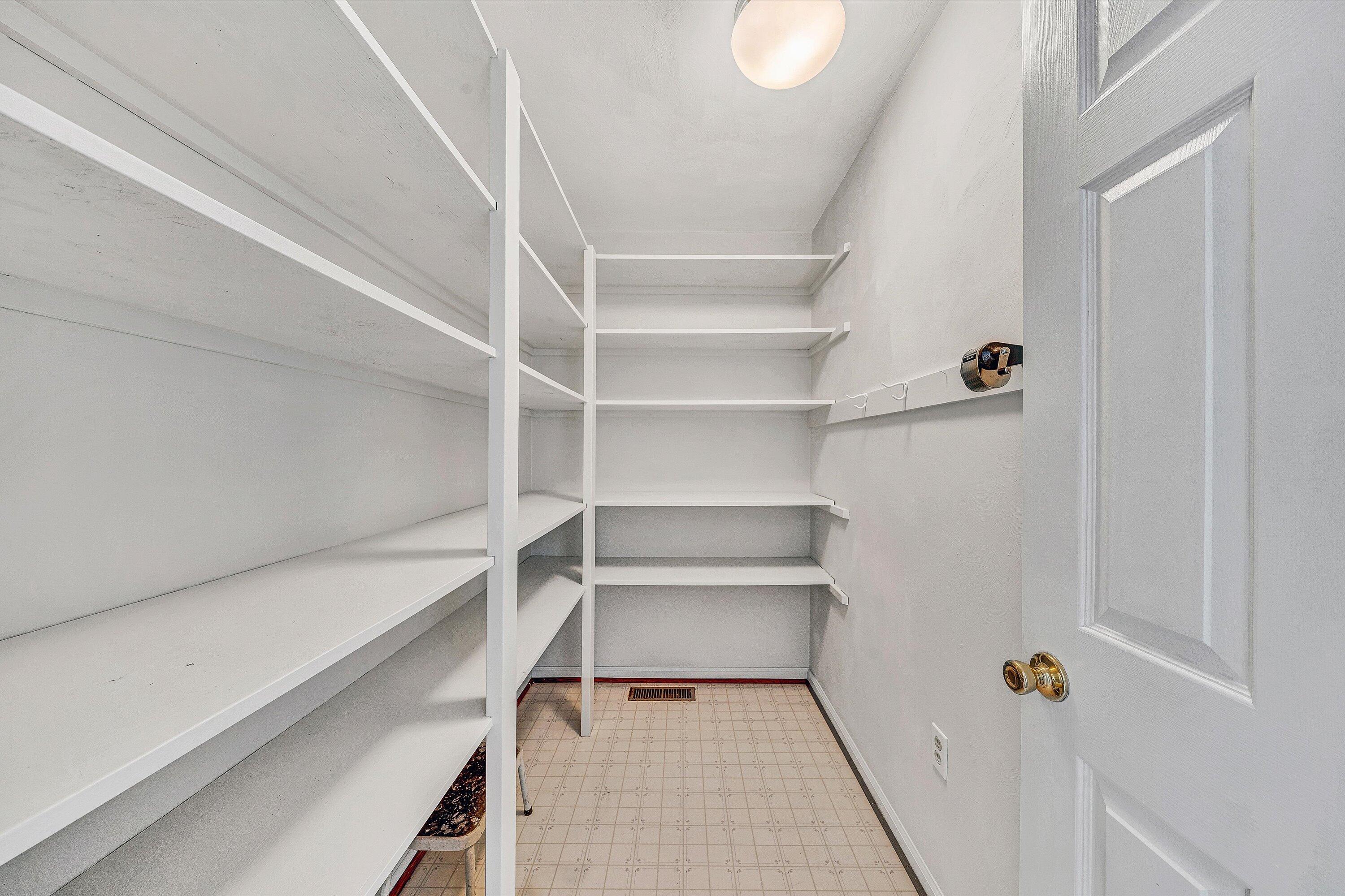 143 Plantation DR