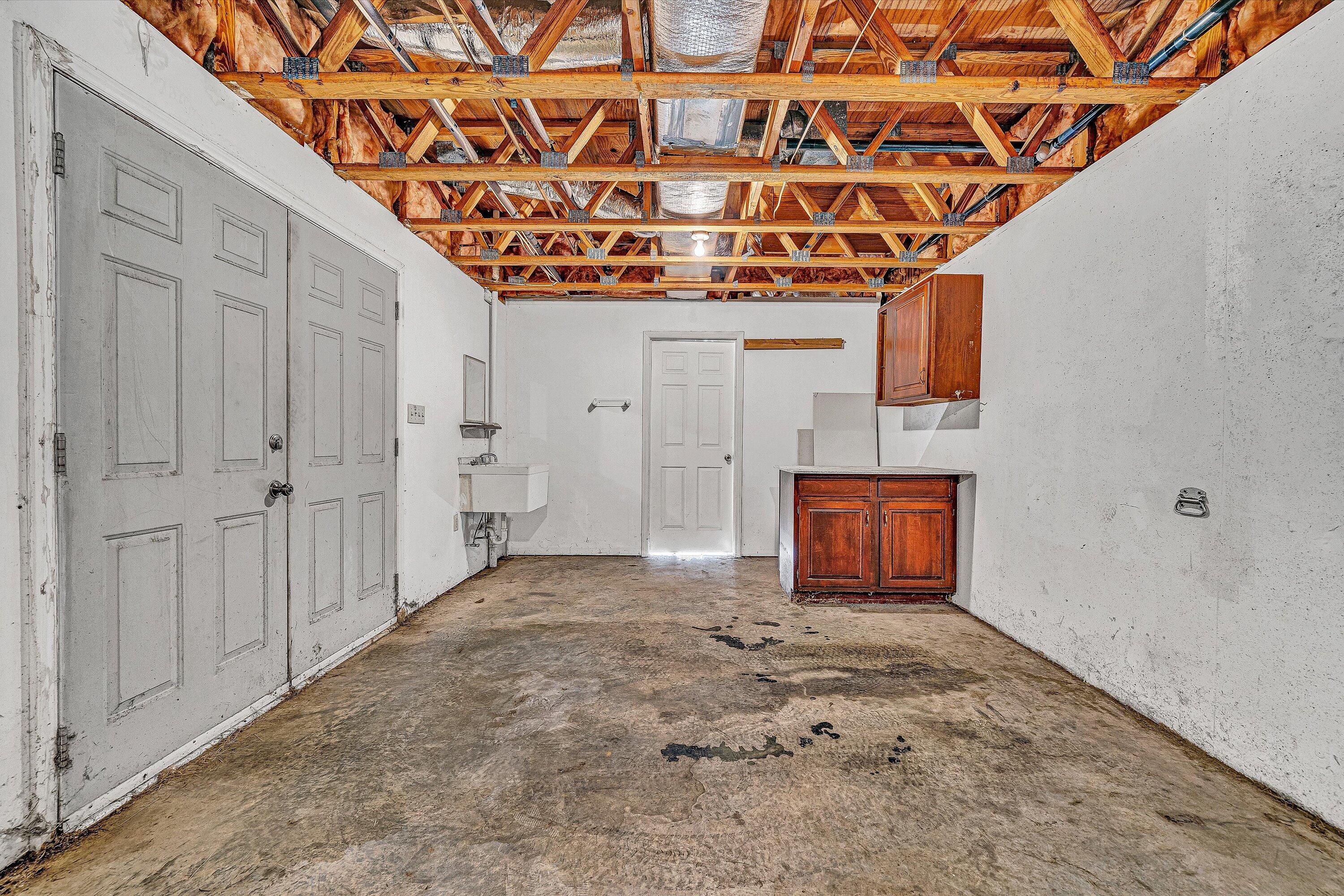 143 Plantation DR