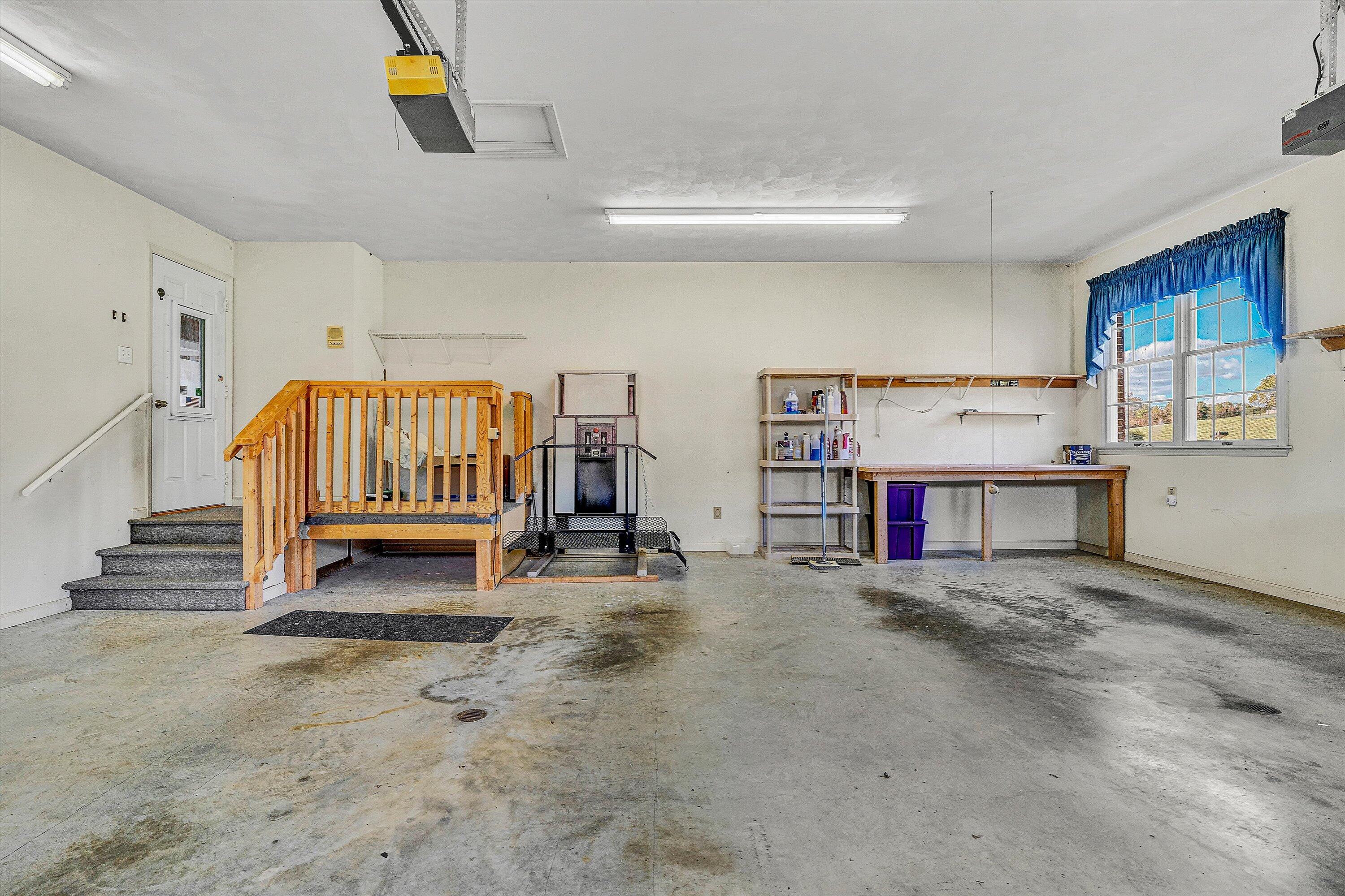 143 Plantation DR