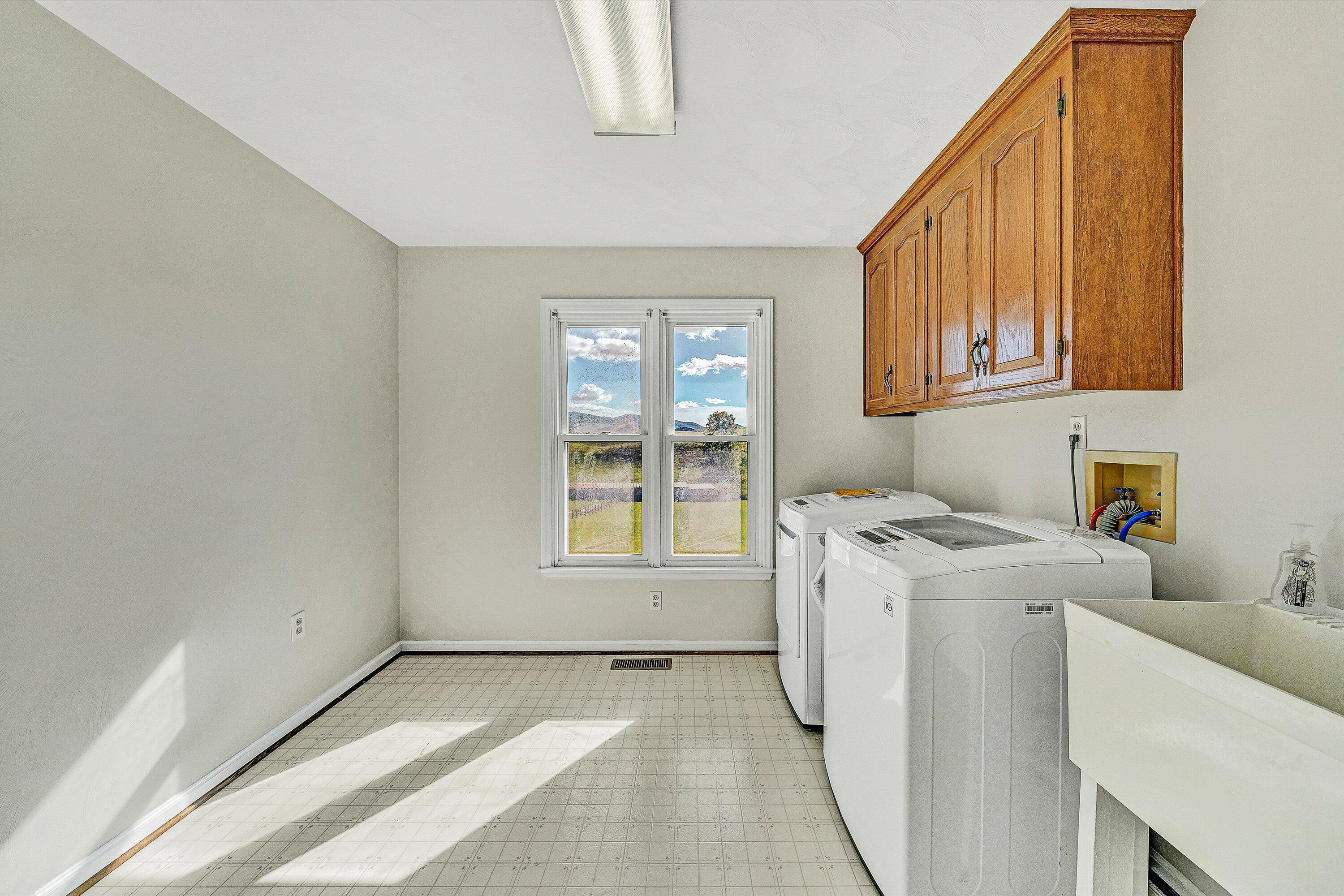 143 Plantation DR