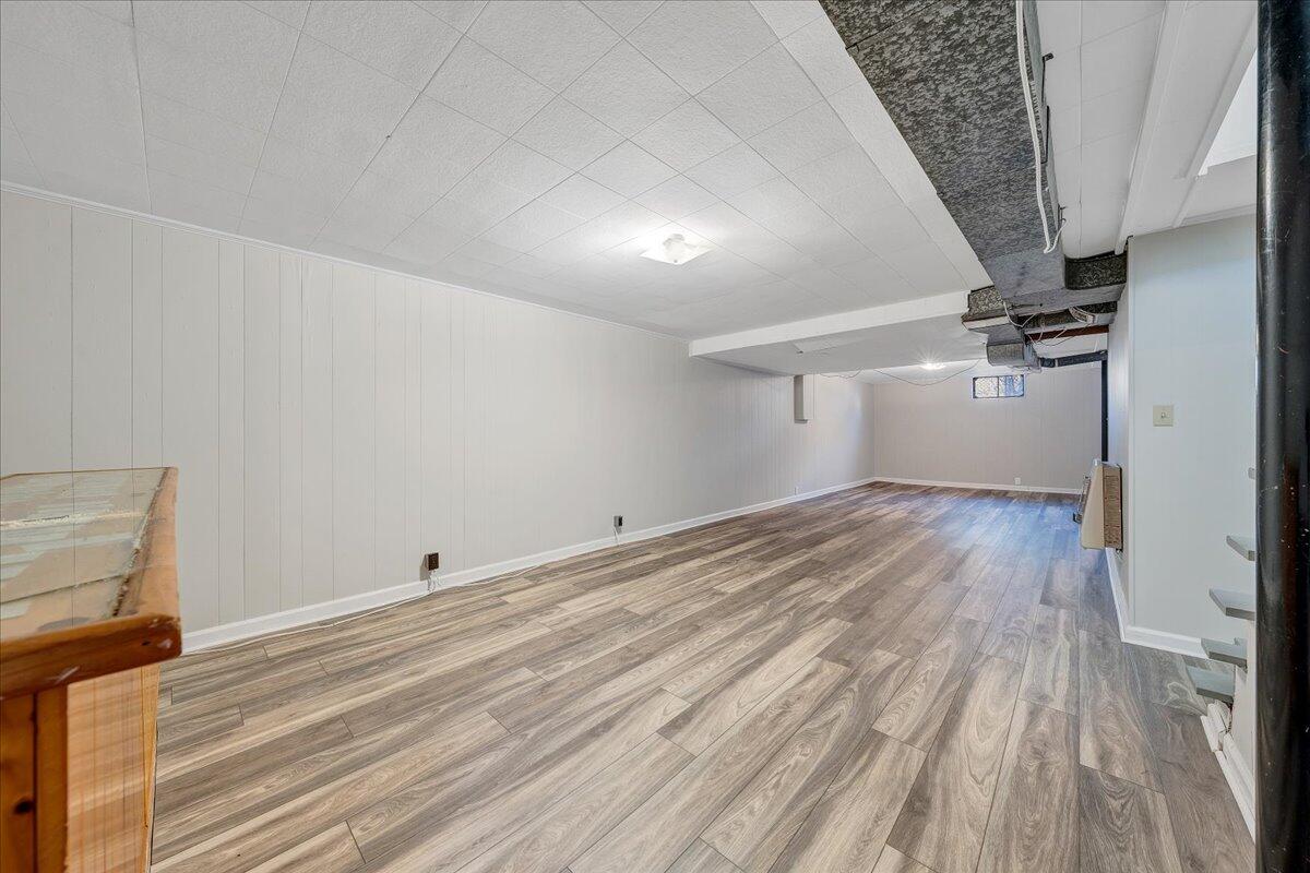 1608 Eddy AVE