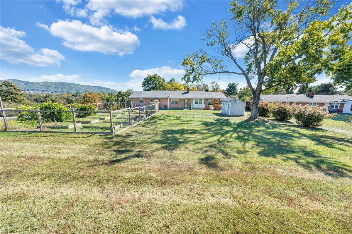 328 Boxley RD