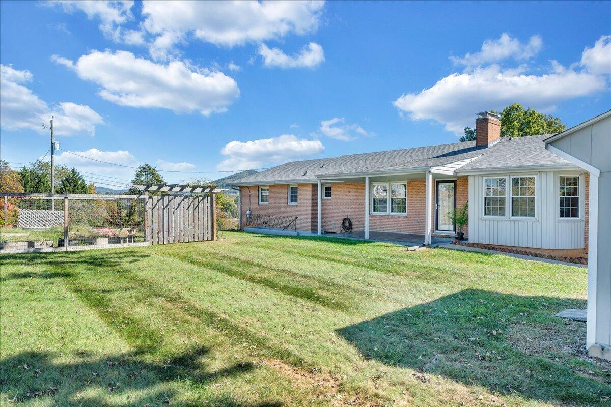 328 Boxley RD