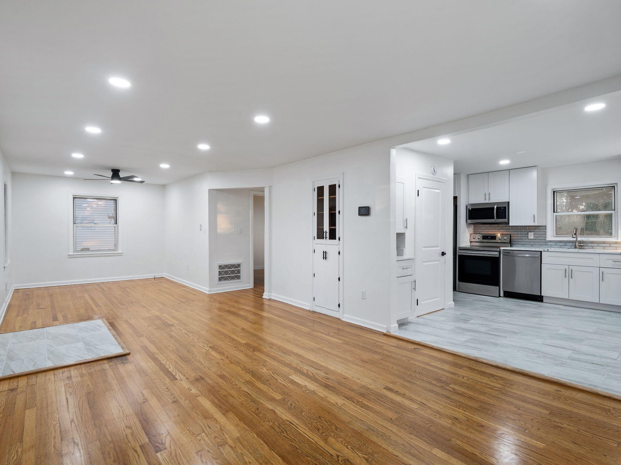 2631 Idlewild BLVD NE