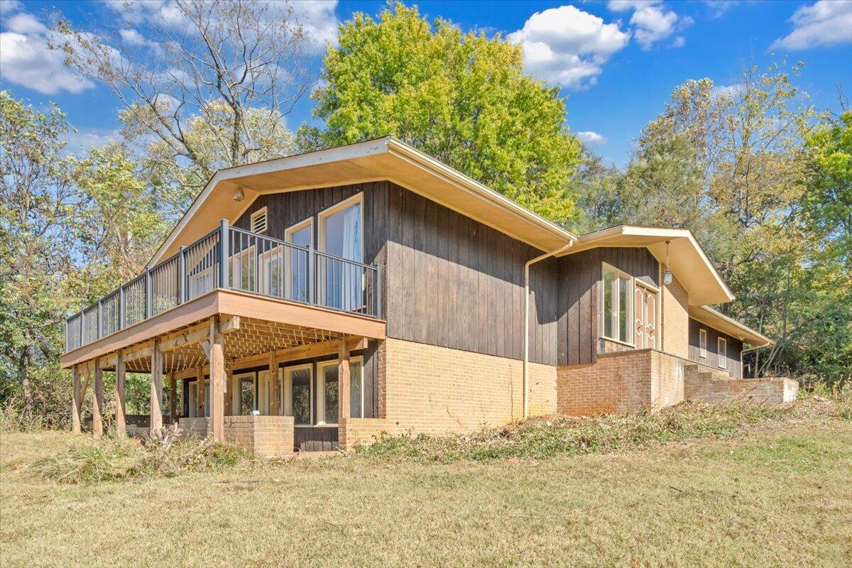 6915 Ardmore DR