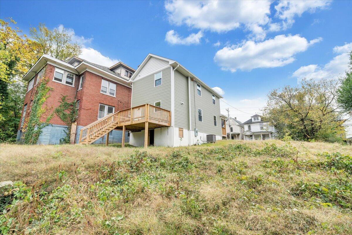 321 Patton AVE NW