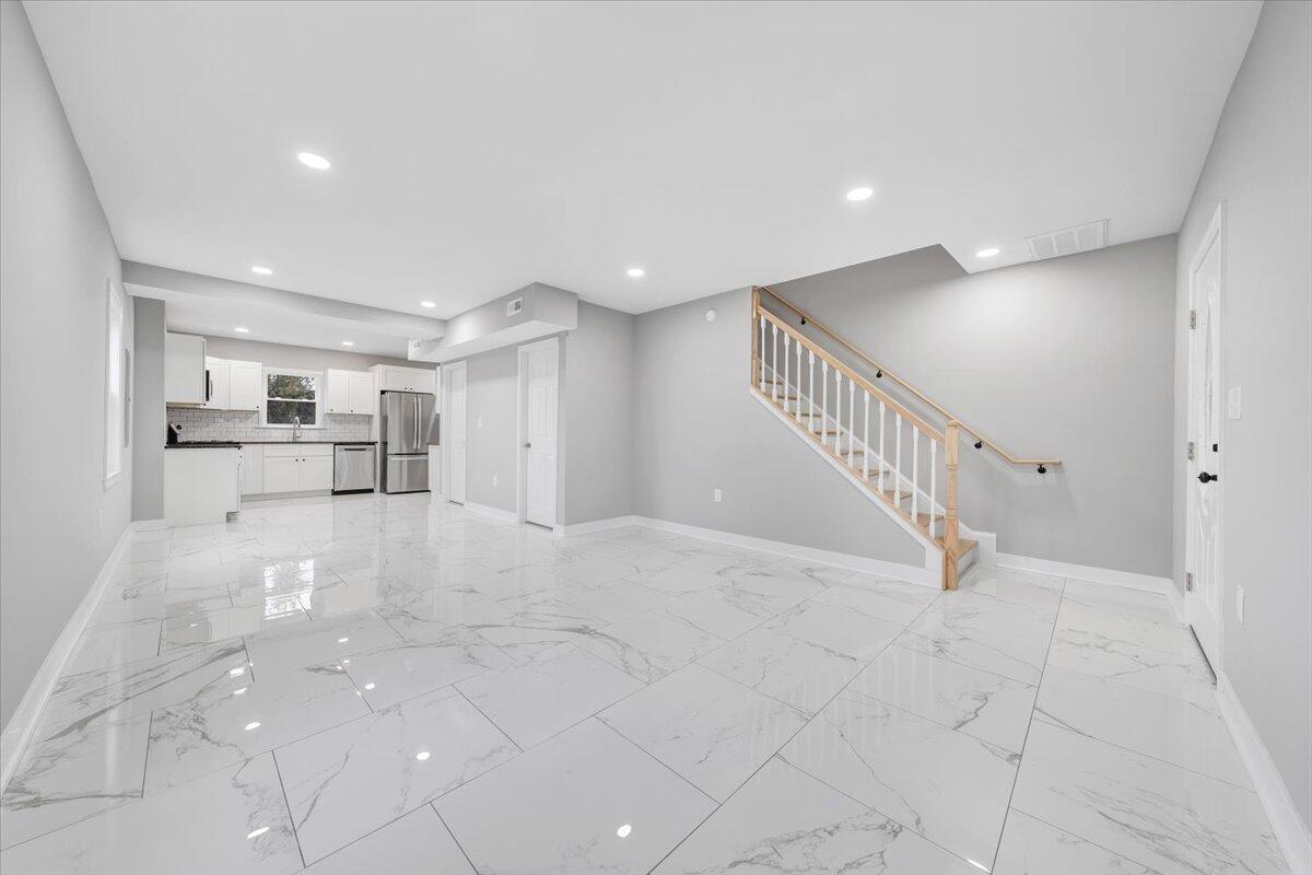 321 Patton AVE NW