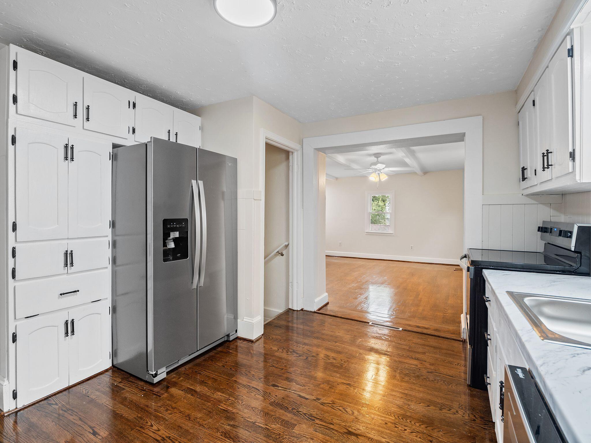 2009 Kenwood BLVD SE