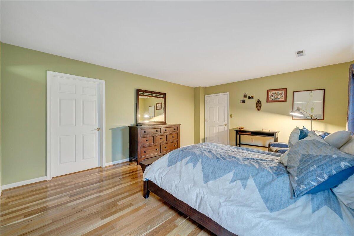 2231 Broadway AVE SW Unit: C
