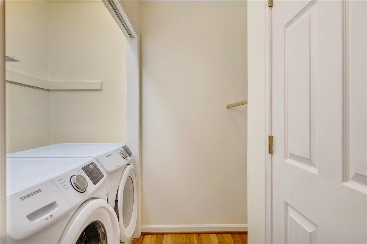 2231 Broadway AVE SW Unit: C