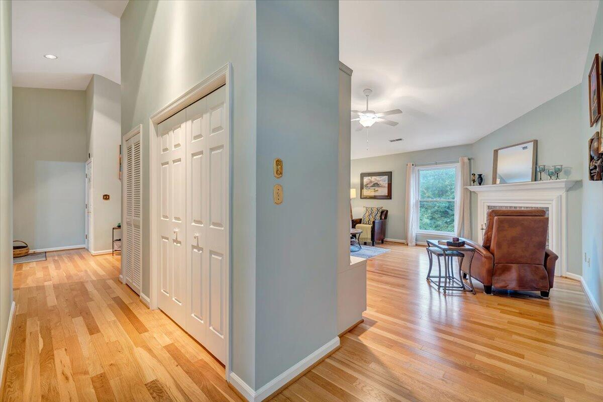 2231 Broadway AVE SW Unit: C