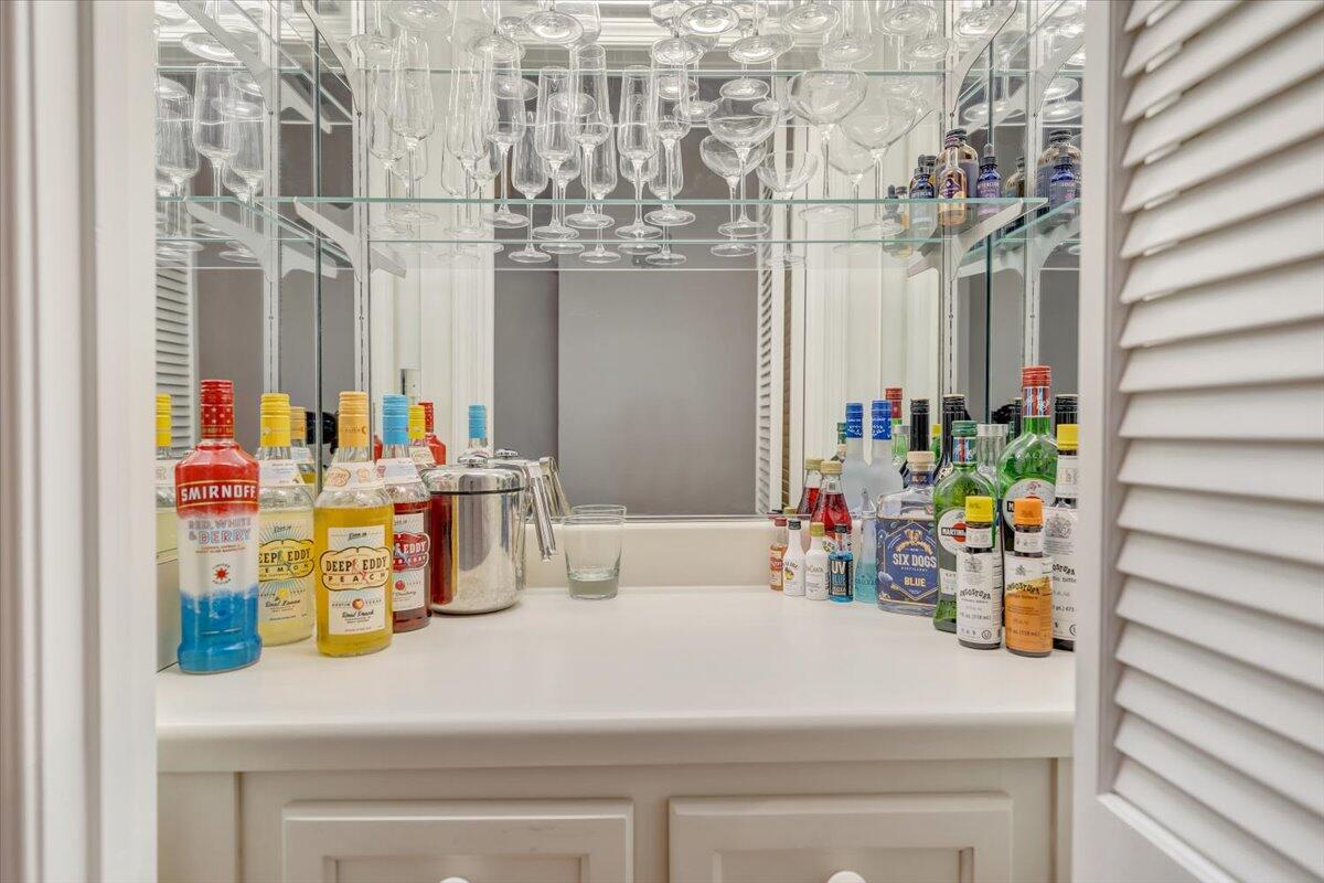 2231 Broadway AVE SW Unit: C