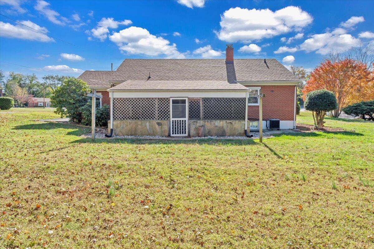 3110 Crockett AVE NW