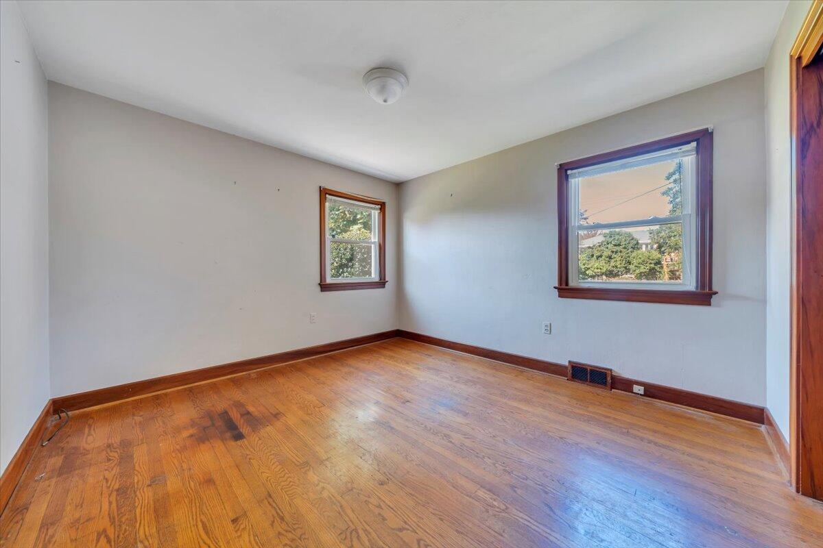 3110 Crockett AVE NW