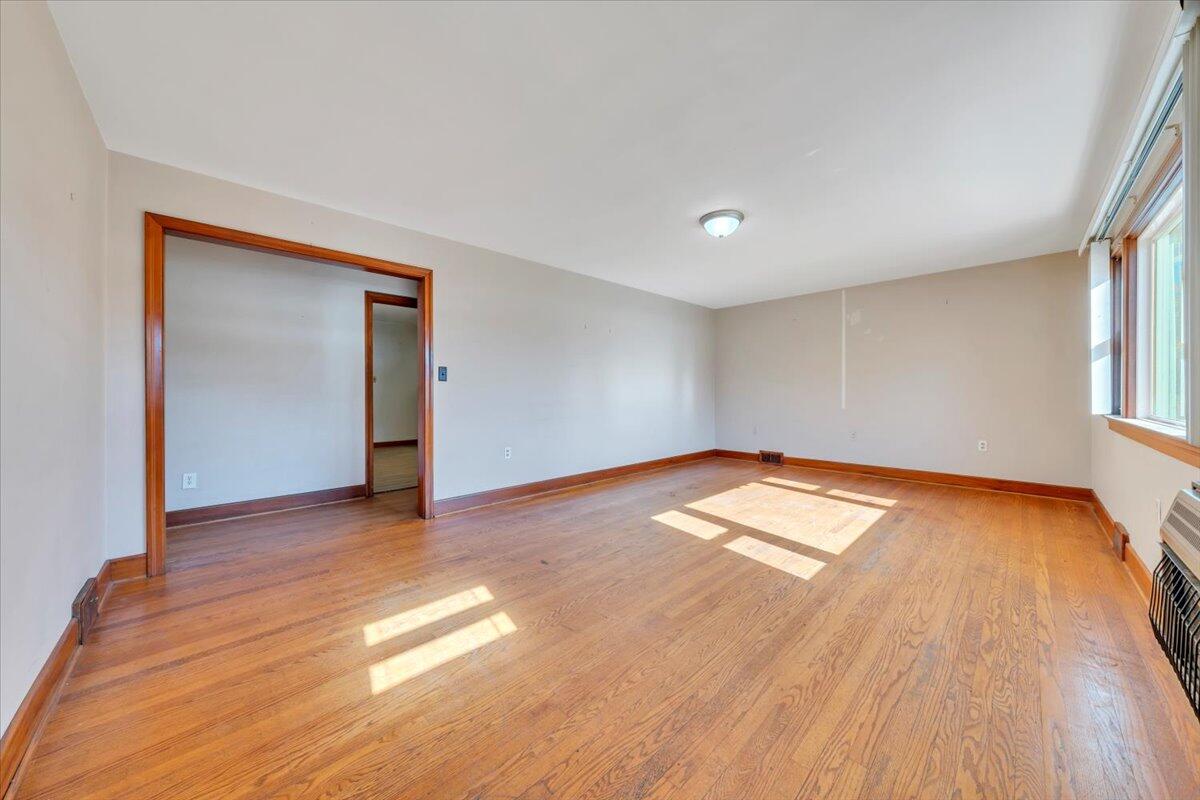 3110 Crockett AVE NW