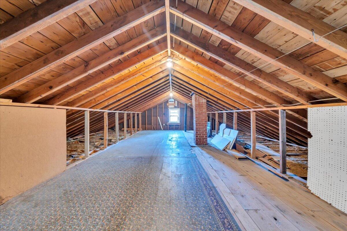 3110 Crockett AVE NW