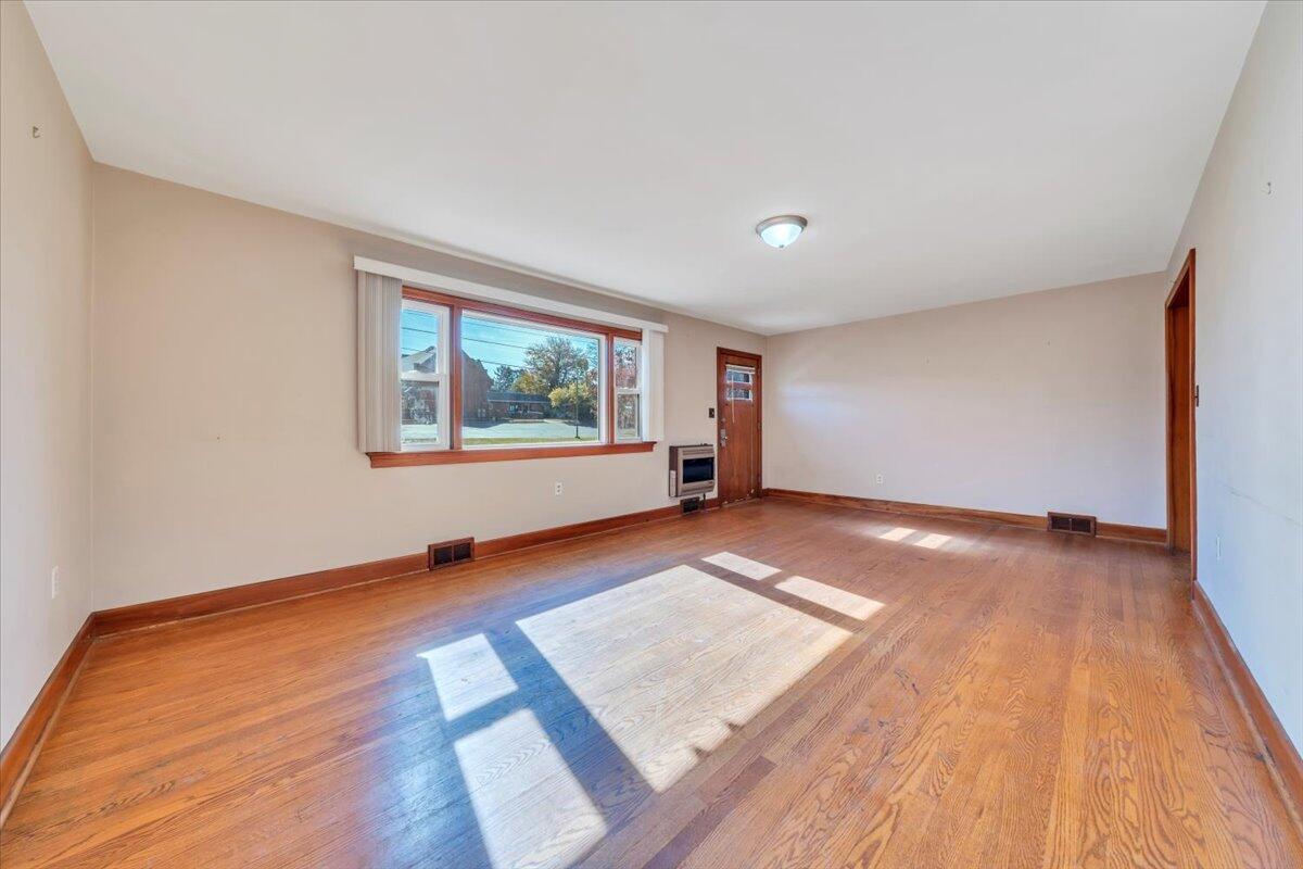 3110 Crockett AVE NW