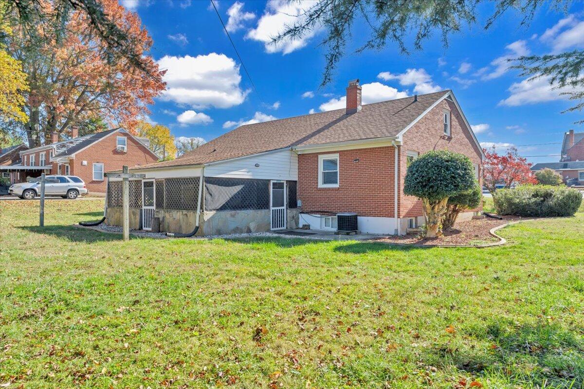 3110 Crockett AVE NW