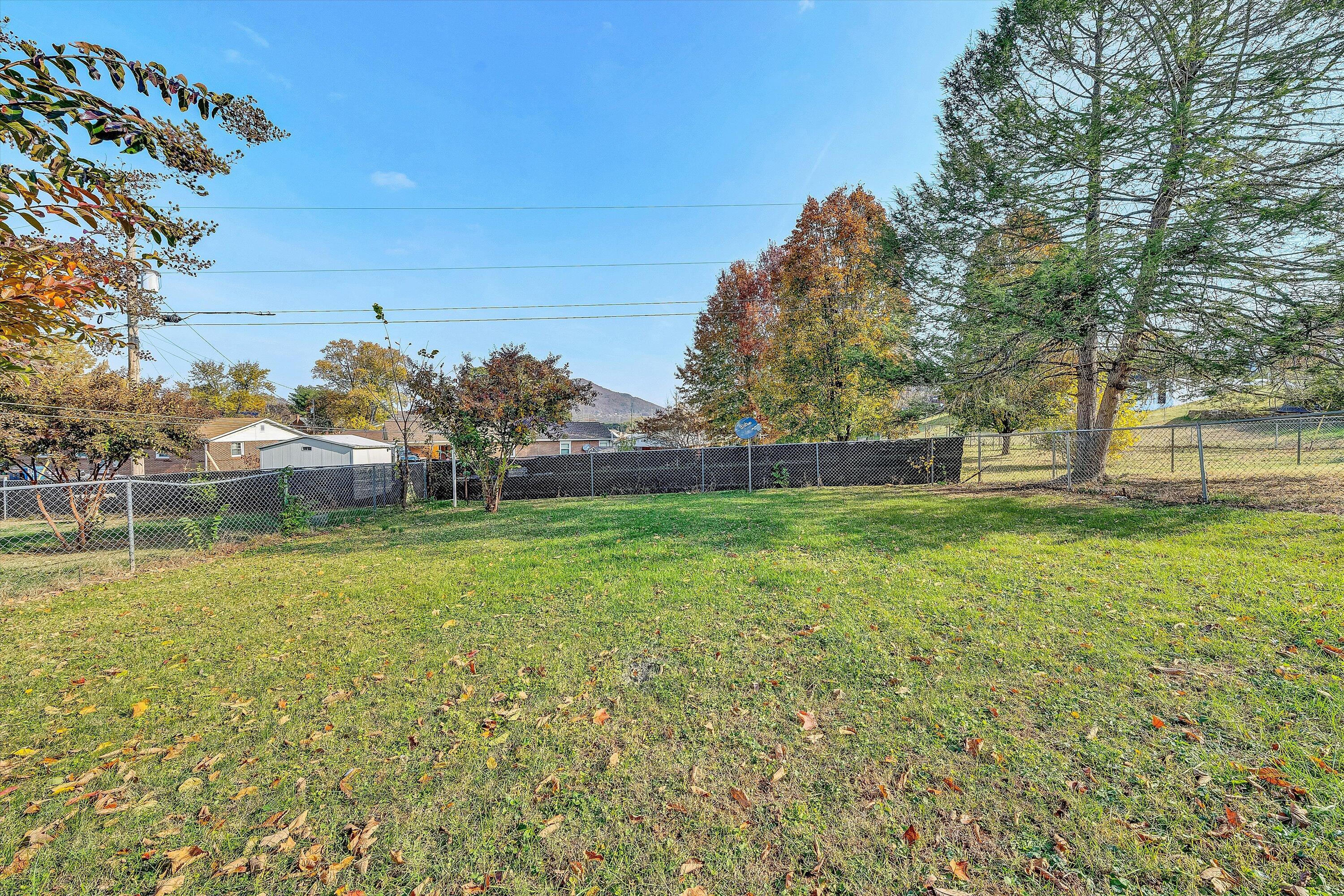 3227 Oliver RD NE