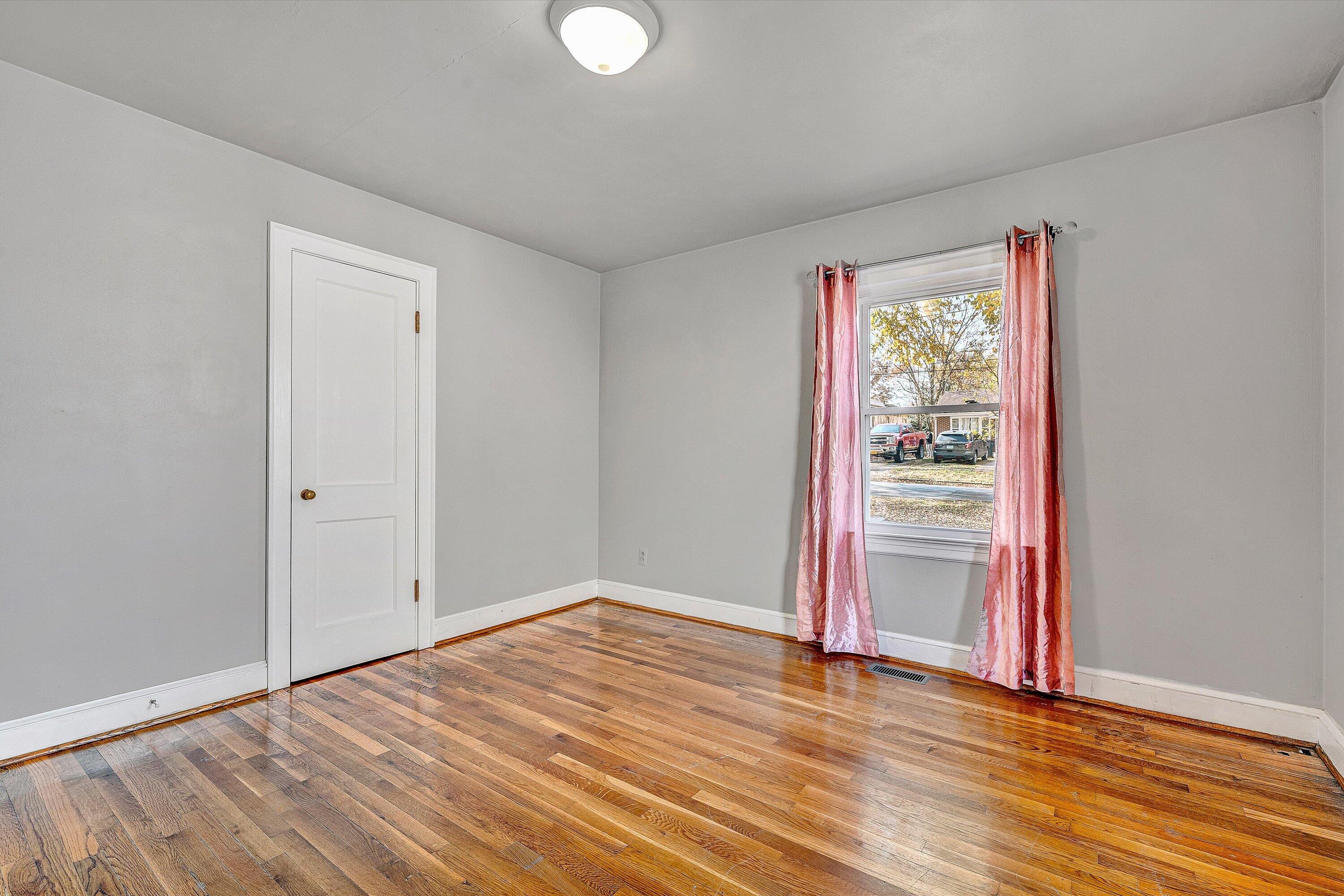 3227 Oliver RD NE