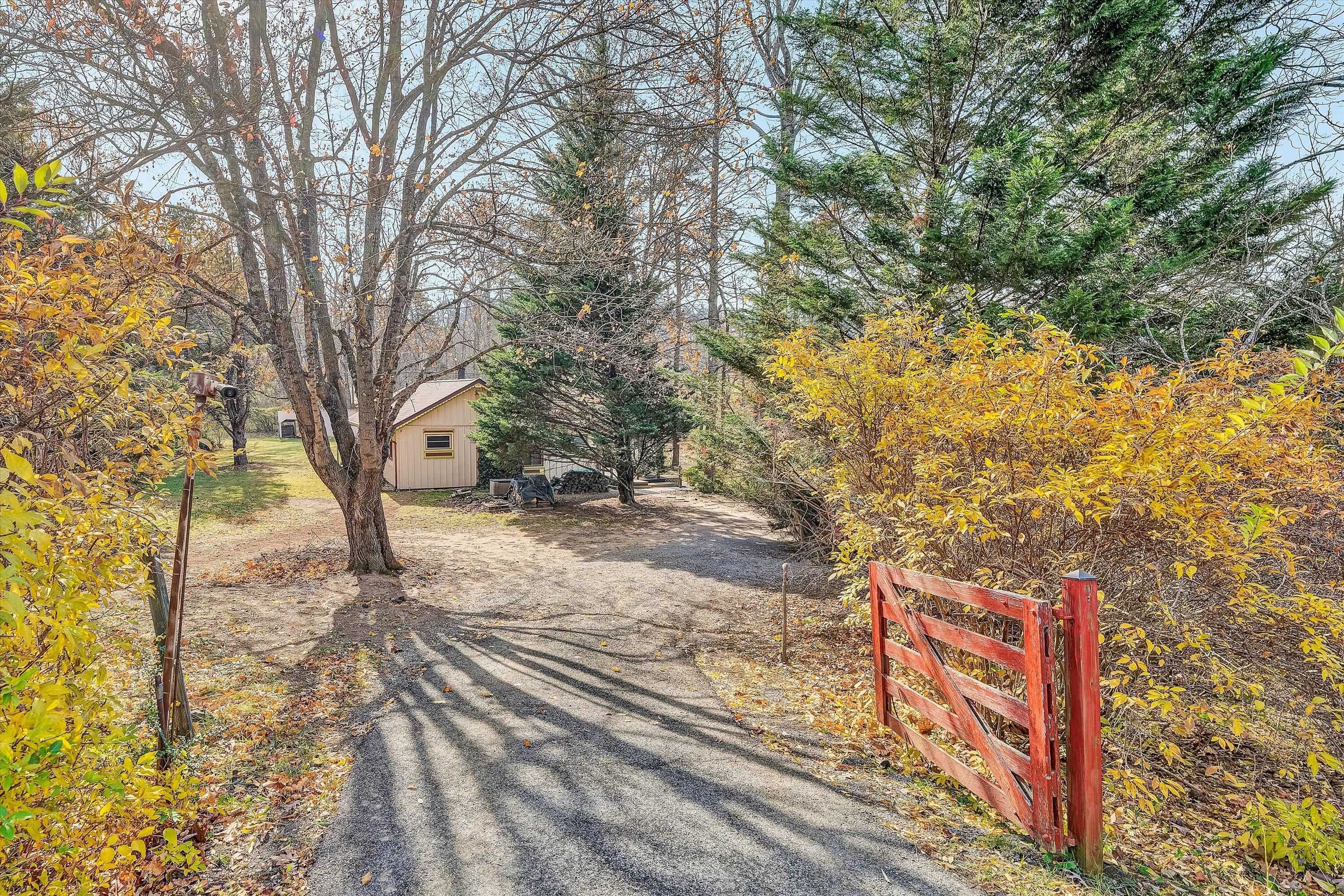 6742 Upper Craigs Creek RD